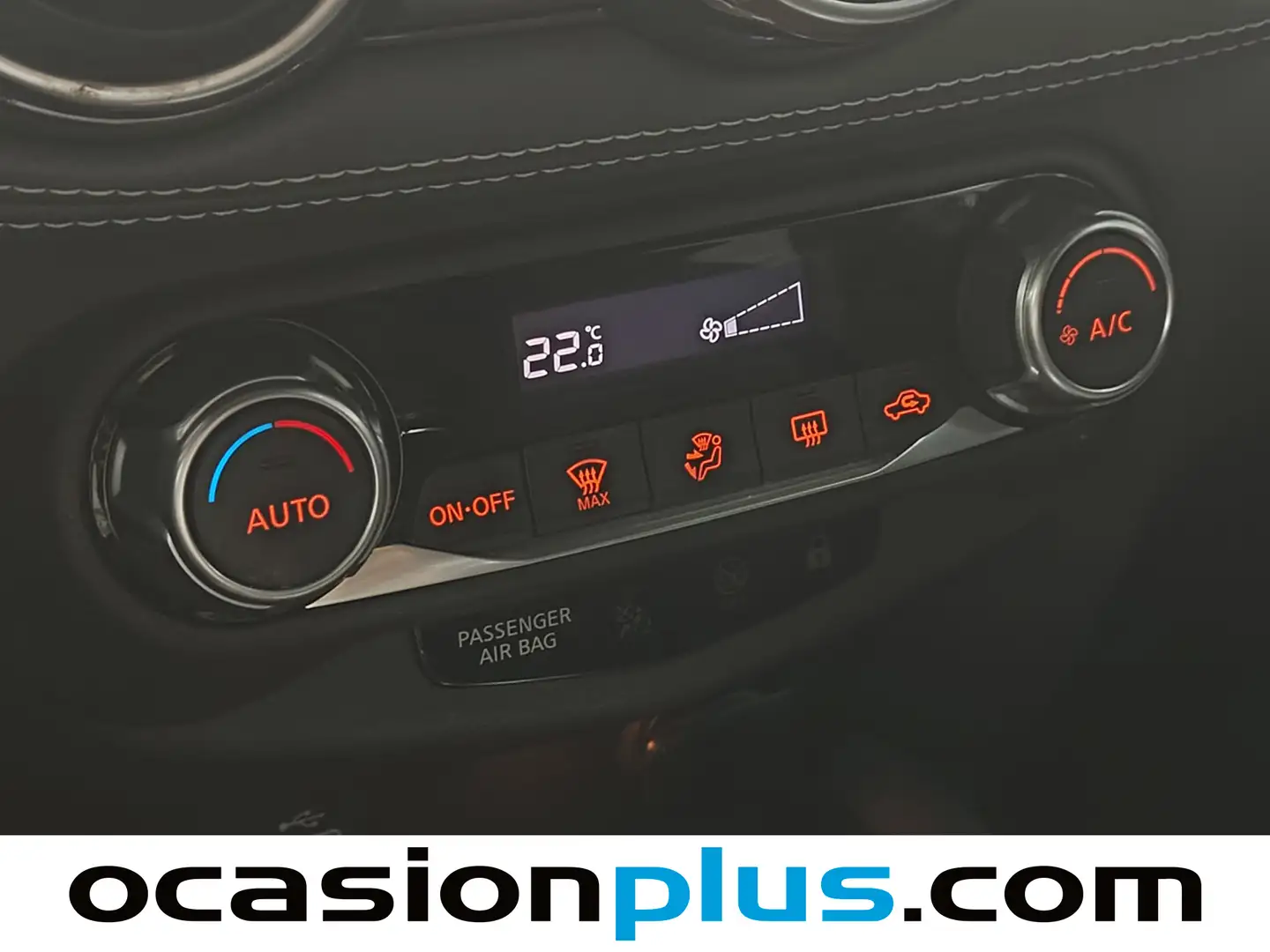 Foto Nissan JUKE Nissan Juke DIG-T N-Connecta 4x2 (117 CV)