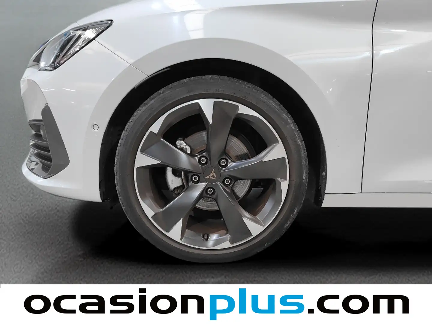 Foto Cupra León CUPRA León 1.5 eTSI DSG (150 CV)