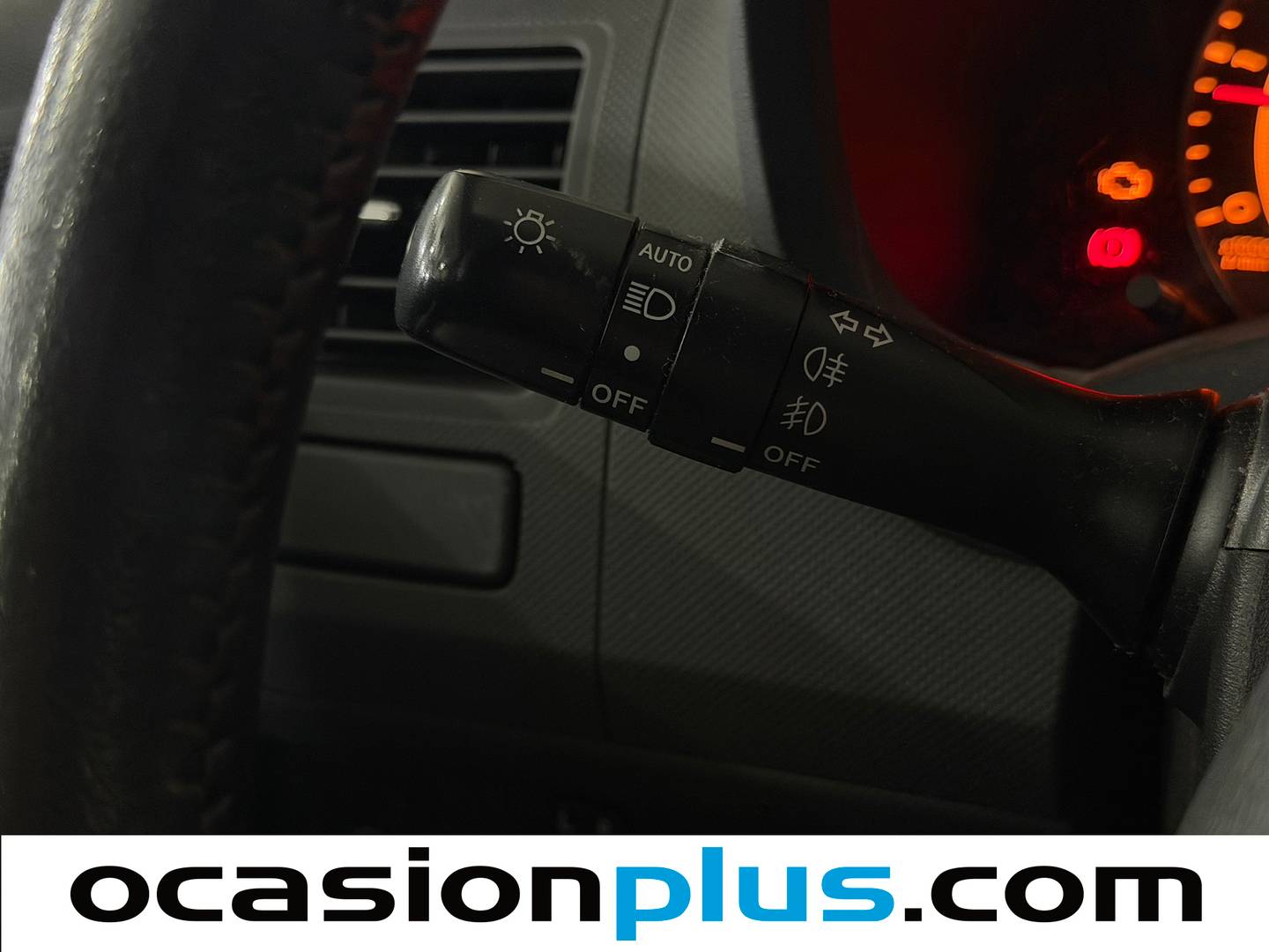 Equipamiento del Toyota Auris Toyota Auris 2.2 D-4D Sport (177 CV)