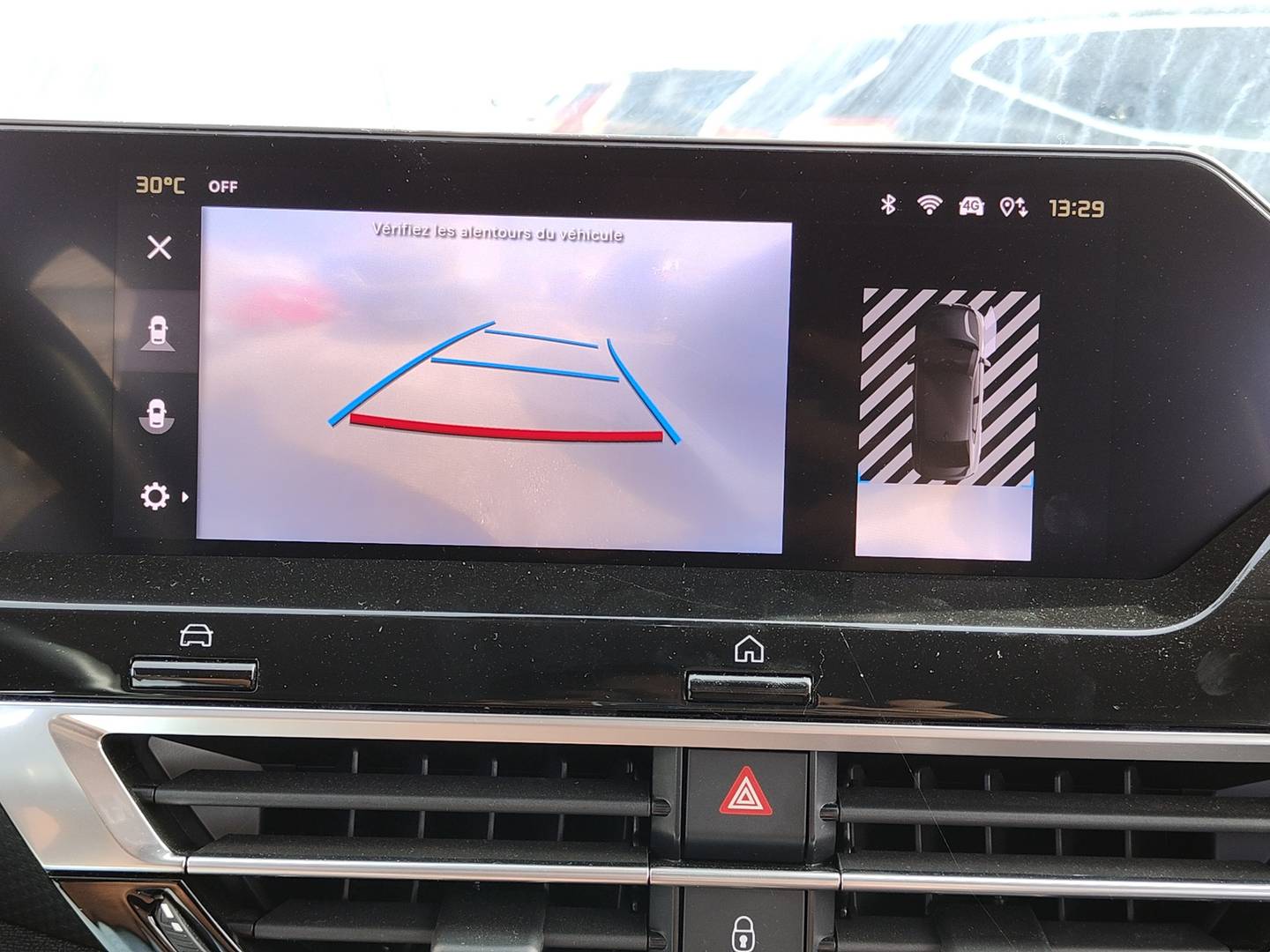 Foto Citroën C4 X Citroen C4 X 1.2 PureTech 130 S&S Shine EAT8 (131 CV)