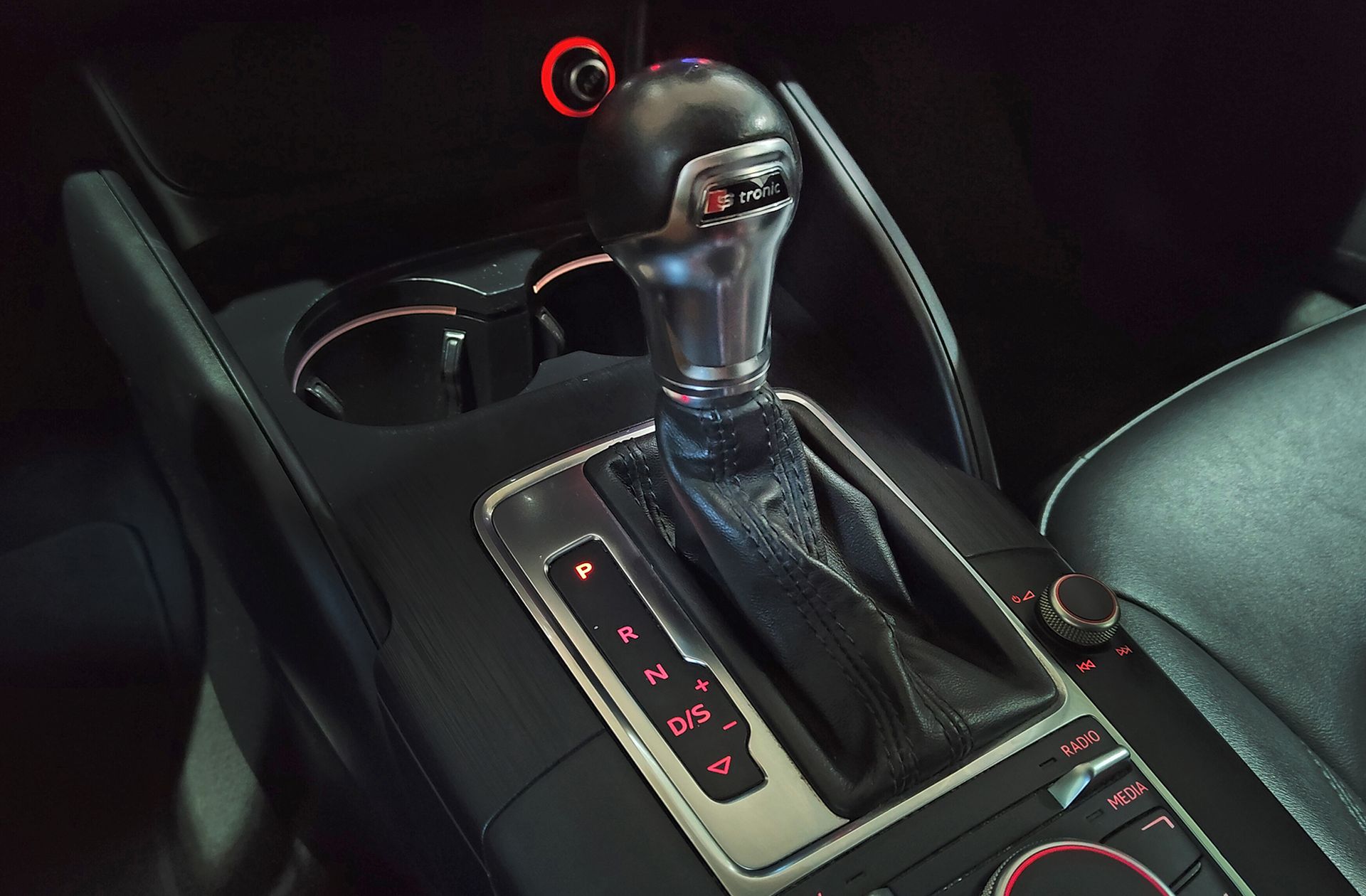 Audi A3 Ambiente Edición especial 2.0 TDI S tronic - foto 5
