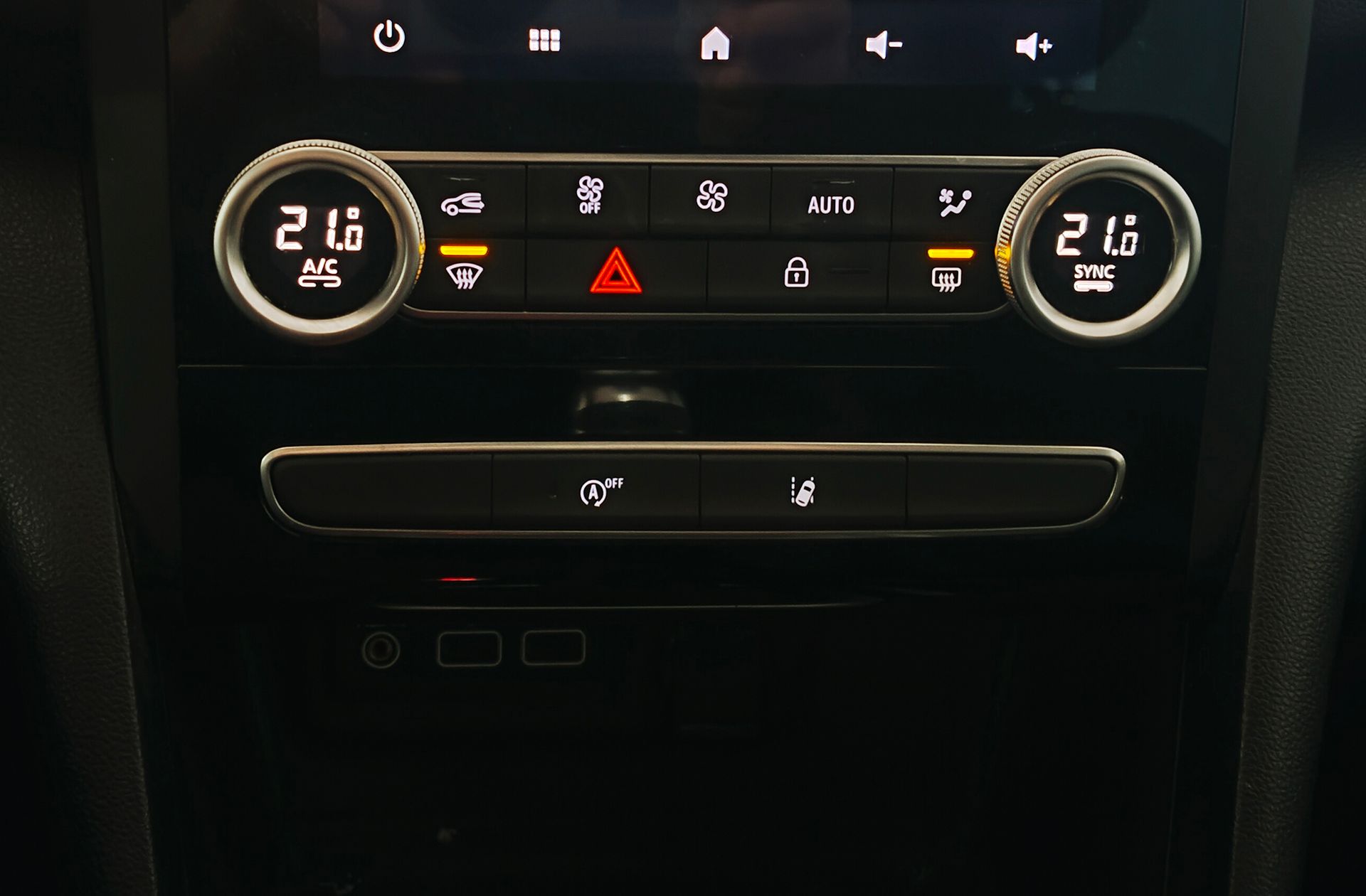Renault Mégane Zen TCe GPF - foto 33