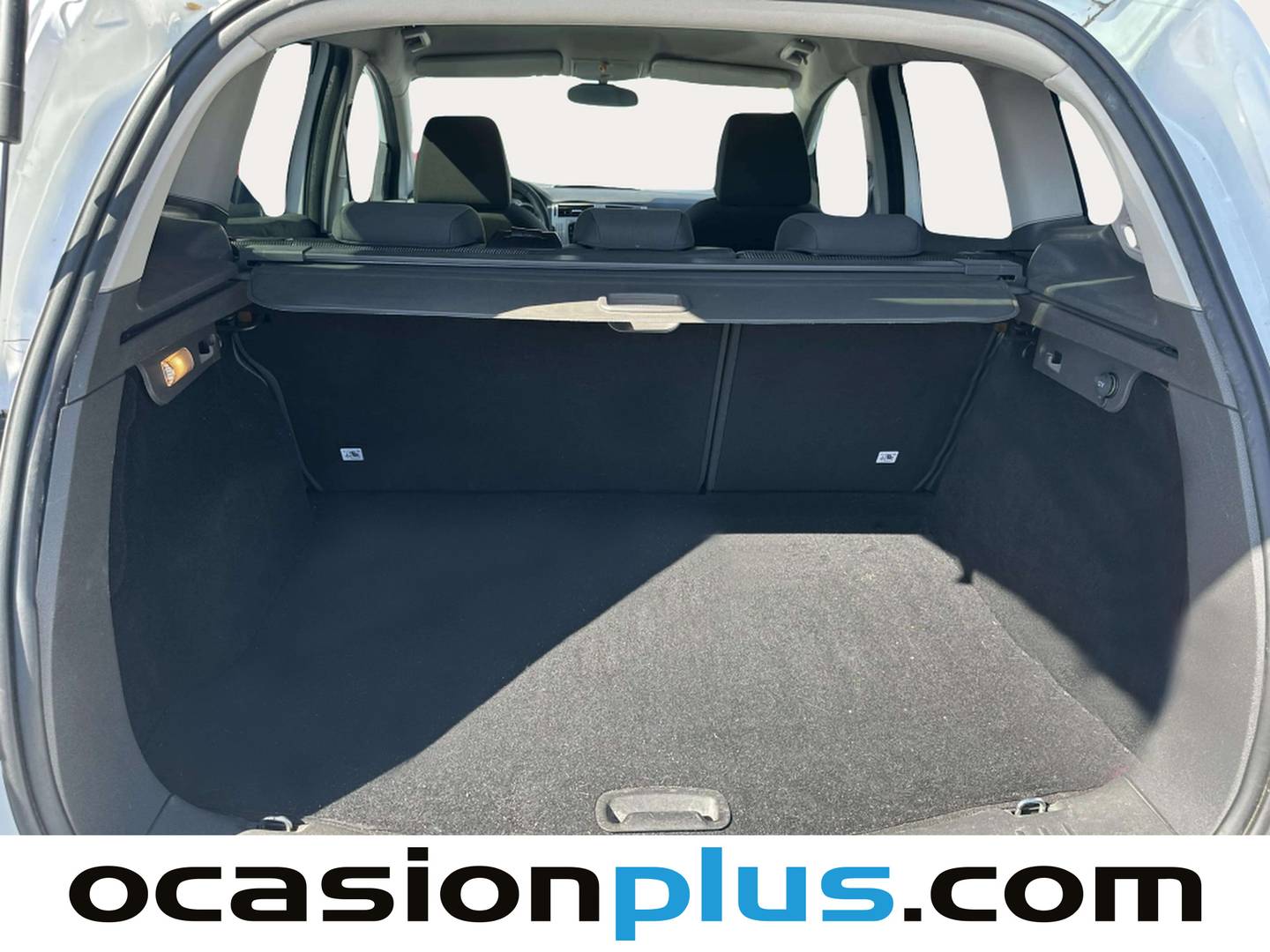 Fotos maletero Ford Kuga Ford Kuga 2.0 TDCI S&S Trend 4x2 (140 CV)