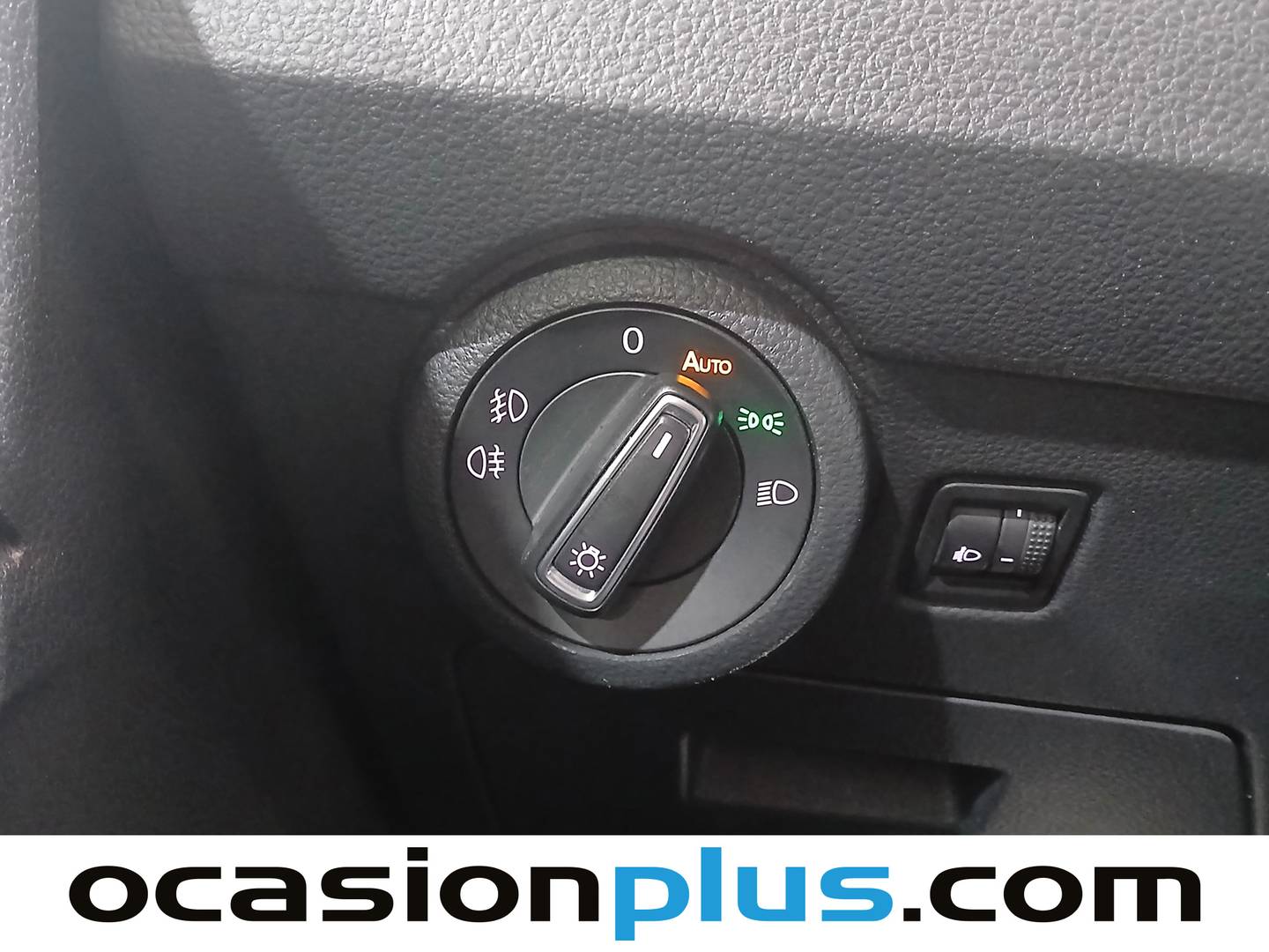 Foto Volkswagen Multivan Volkswagen Multivan The Original Batalla Corta 2.0 TDI BMT (110 CV) 8 Plazas