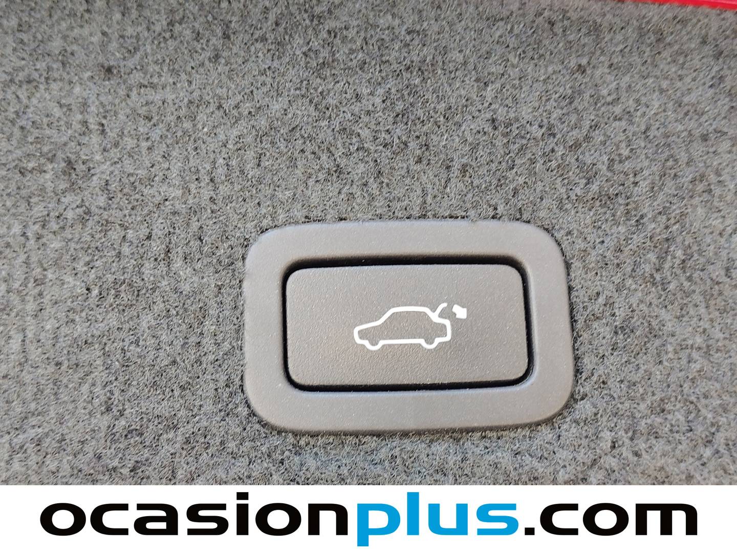 Acabados Volvo XC60 VOLVO XC60 2.0 T5 R-Design Momentum Auto (245 CV)