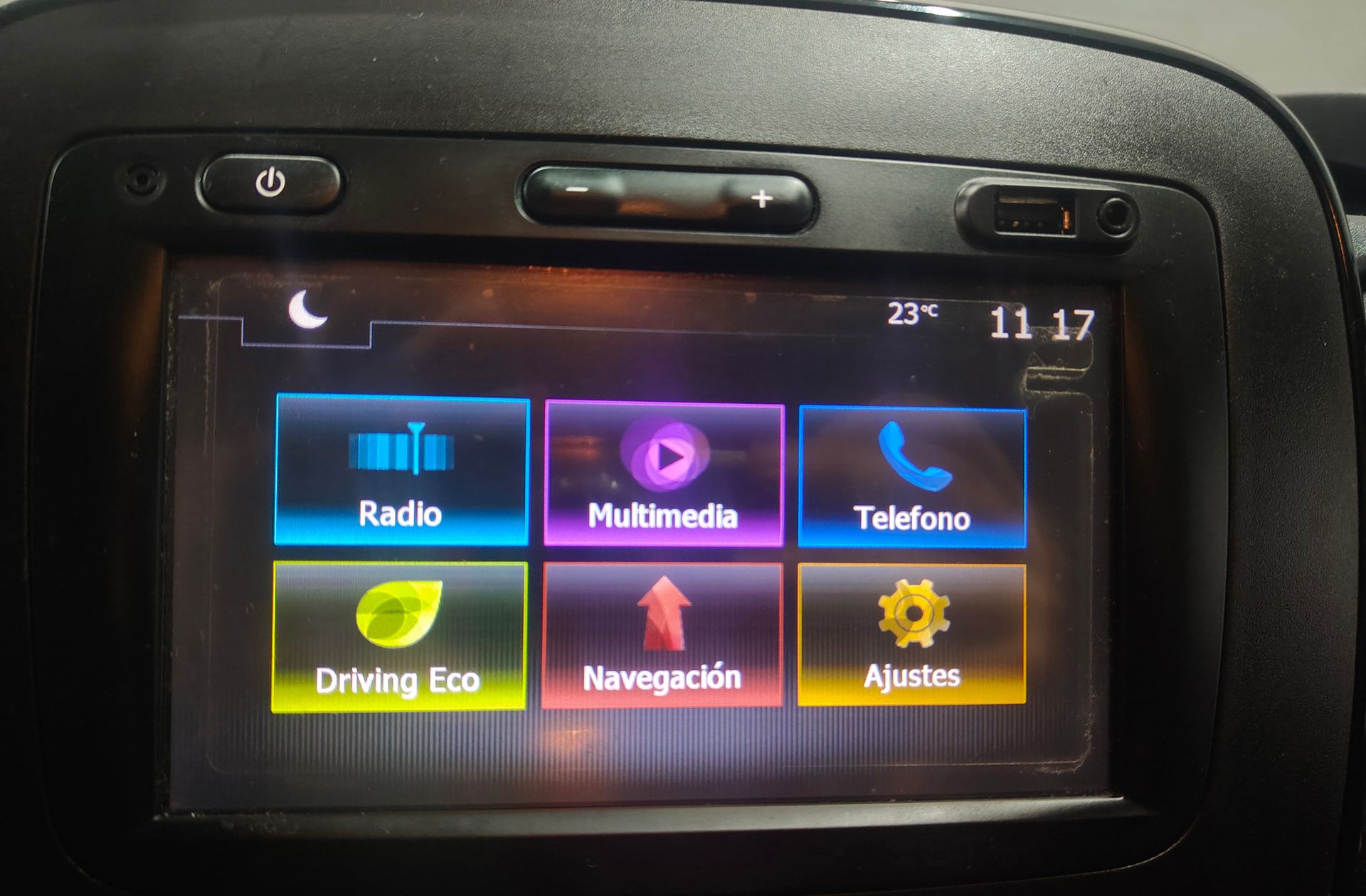 Opel Vivaro Combi 1.6 CDTI L2 2.9t Plus-6 - foto 37