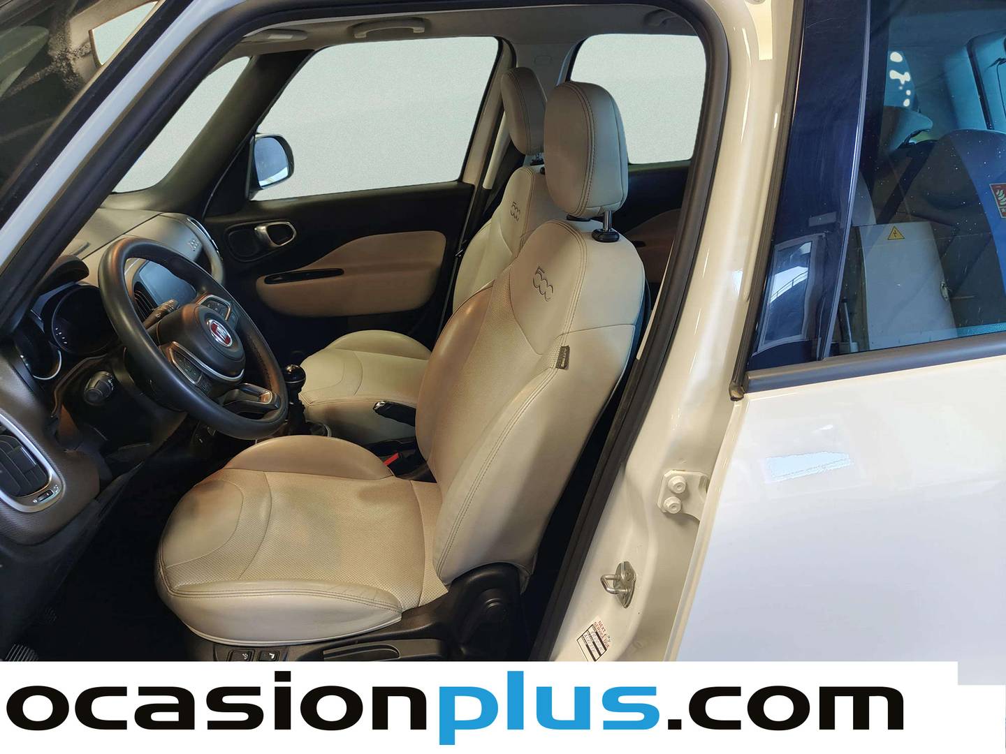 Foto asientos delanteros Fiat 500L Fiat 500L 1.4 16v Lounge (95 CV)