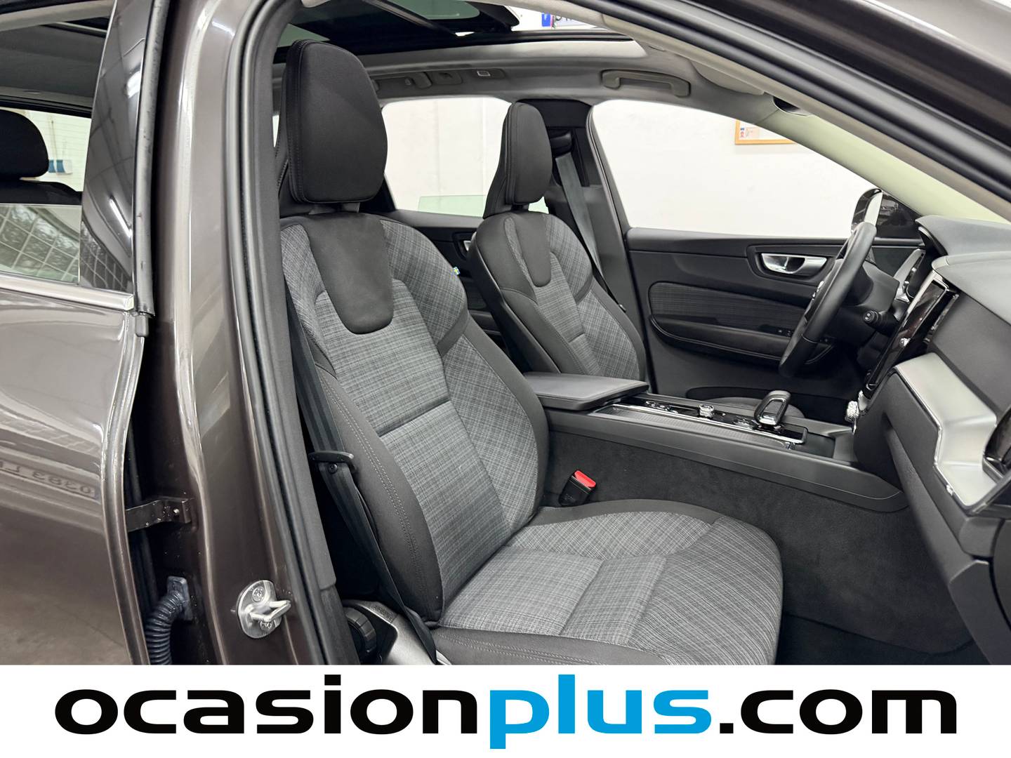 Volvo XC60 Volvo XC60 T6  Recharge Core AWD Auto  (350 CV) automático