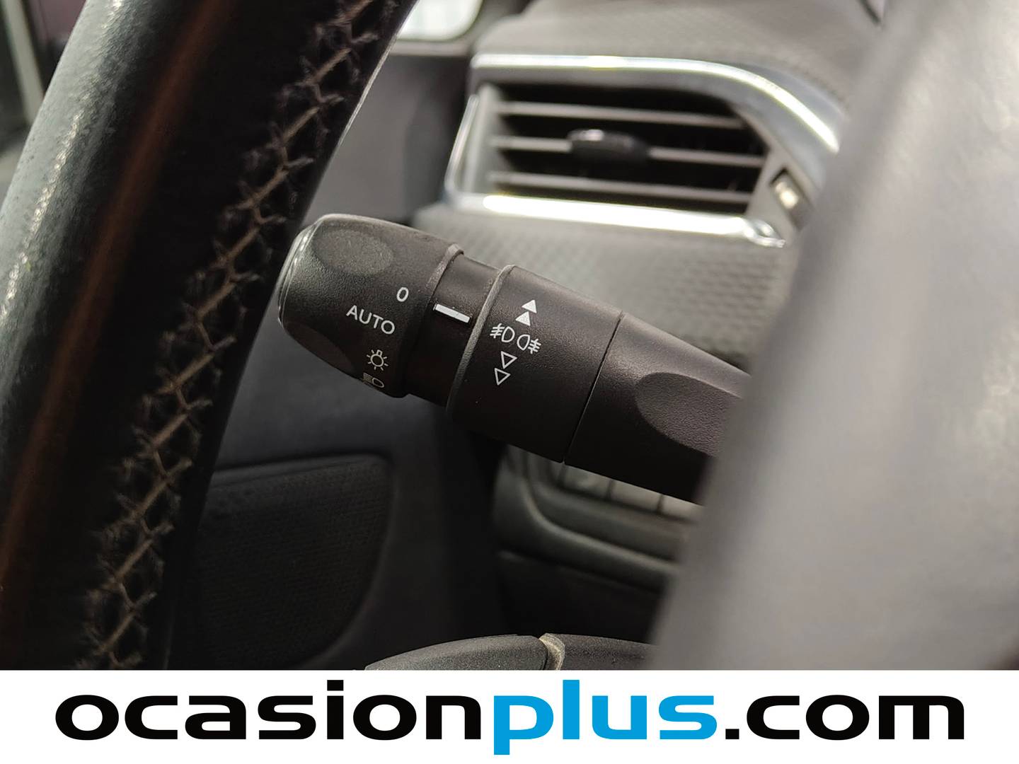 Extras del Peugeot 2008 Peugeot 2008 BlueHDi 100 Allure (100 CV)