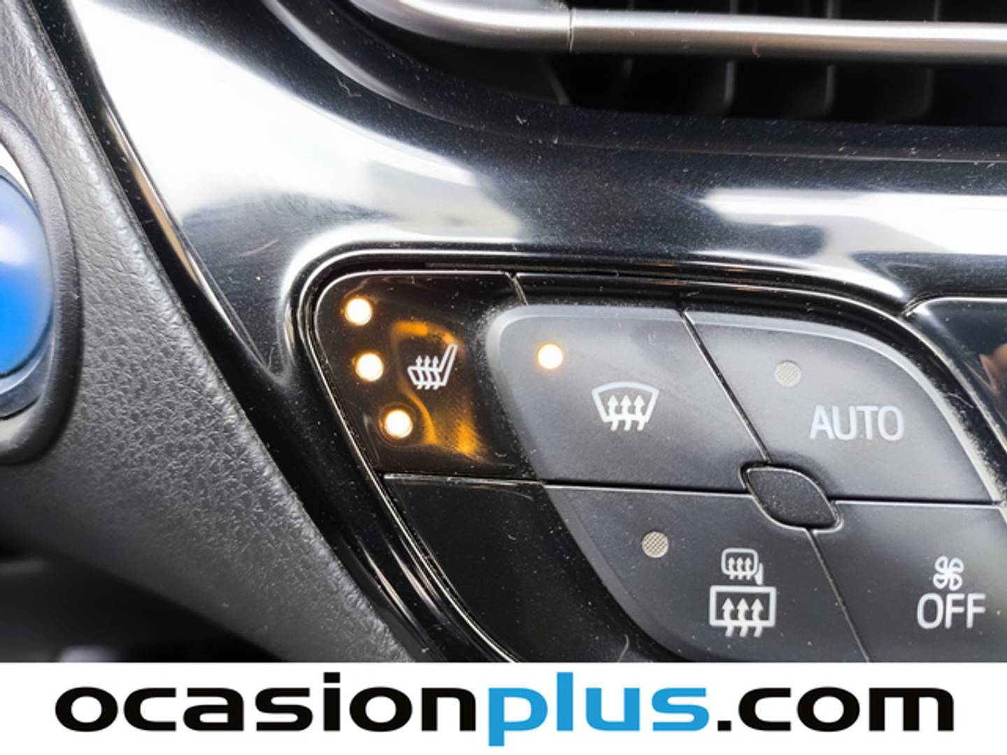 Extras y acabados del Toyota C-HR Toyota C-HR 1.8 125H Advance (122 CV)