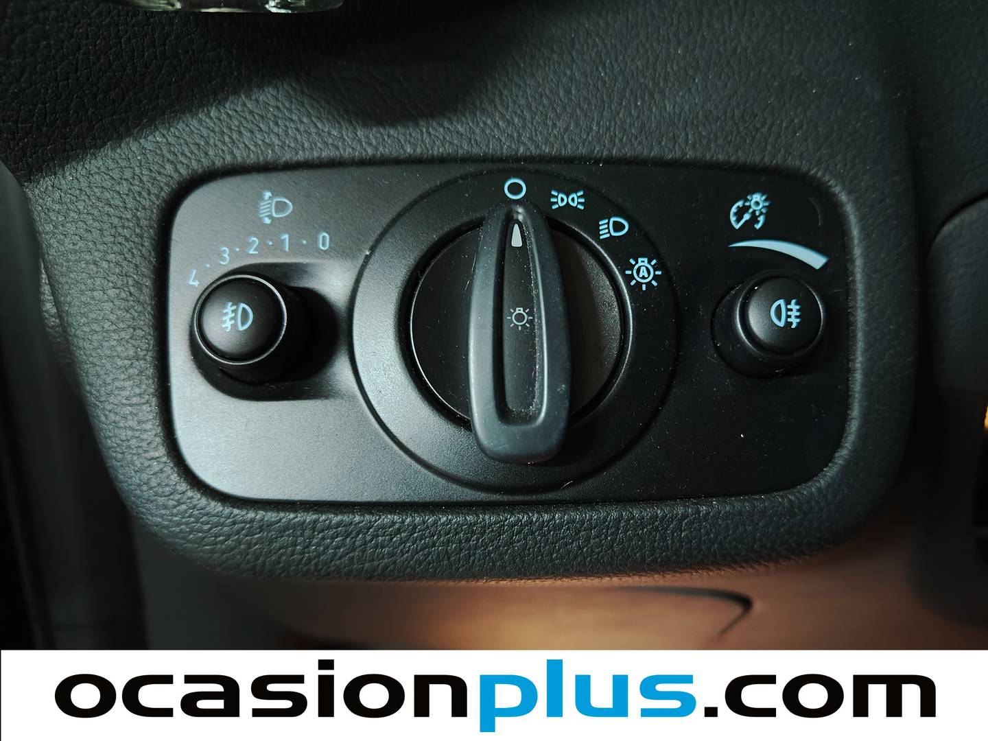 Extras del Ford Kuga Ford Kuga 1.5 EcoBoost S&S Trend+ 4x2  (120 CV)