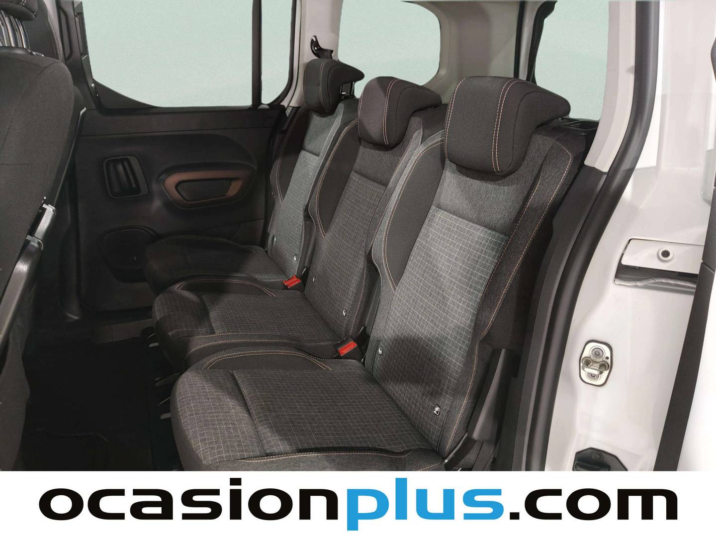 Foto asientos traseros Peugeot Rifter Peugeot Rifter BlueHDi 130 GT Standard (130 CV)