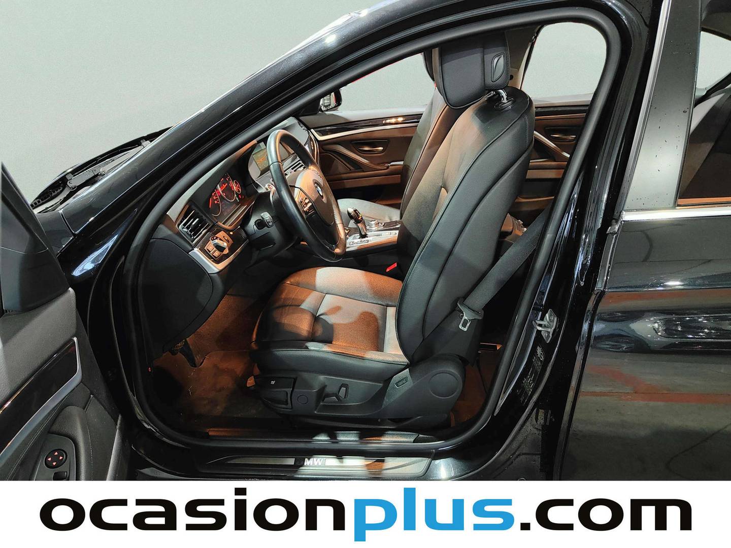 Foto BMW Serie 5 BMW Serie 5 528i (245 CV)