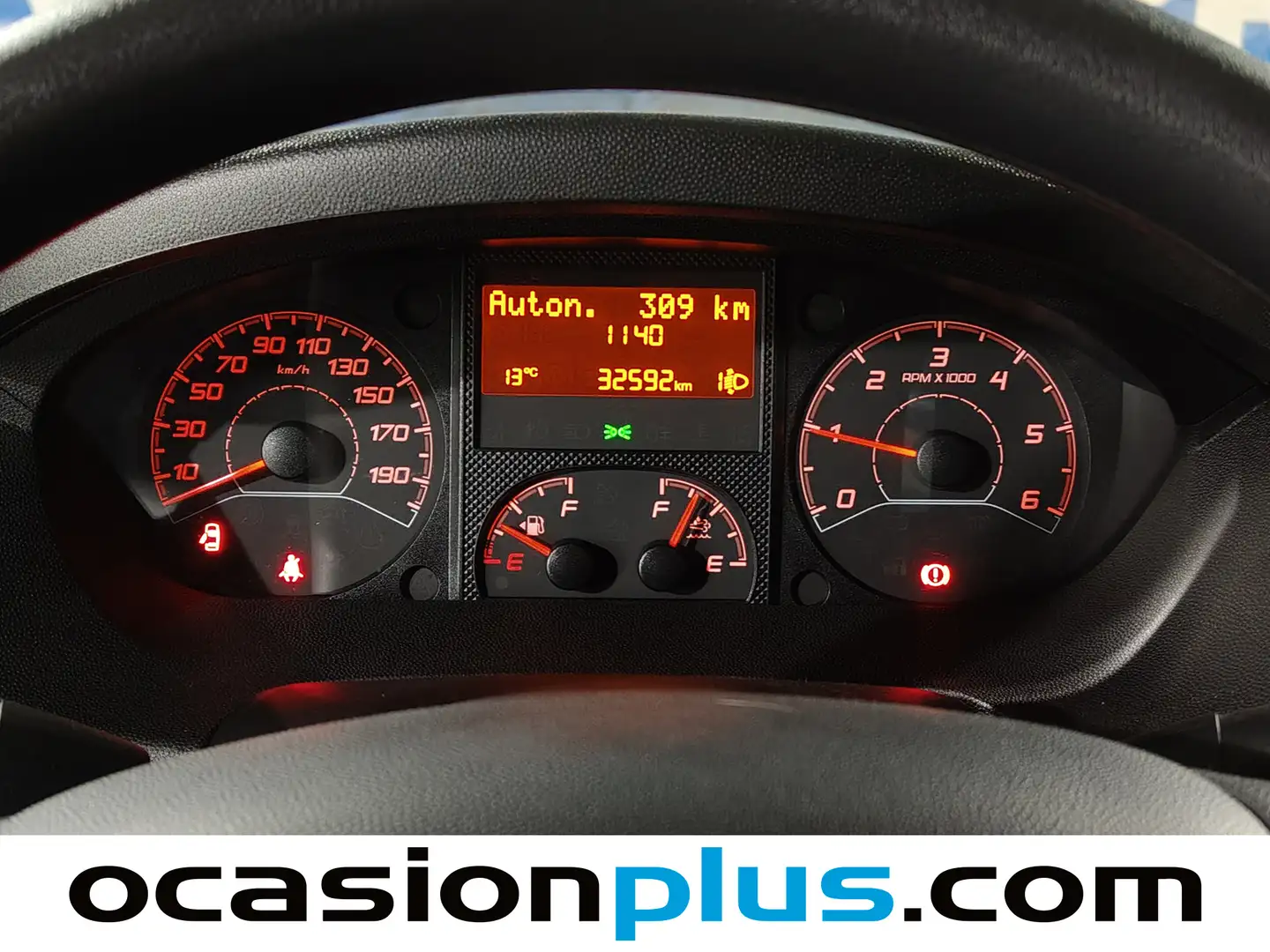 Foto Citroën Jumper Citroen Jumper Furgon BlueHDi 140 33 L2H2 (140 CV)