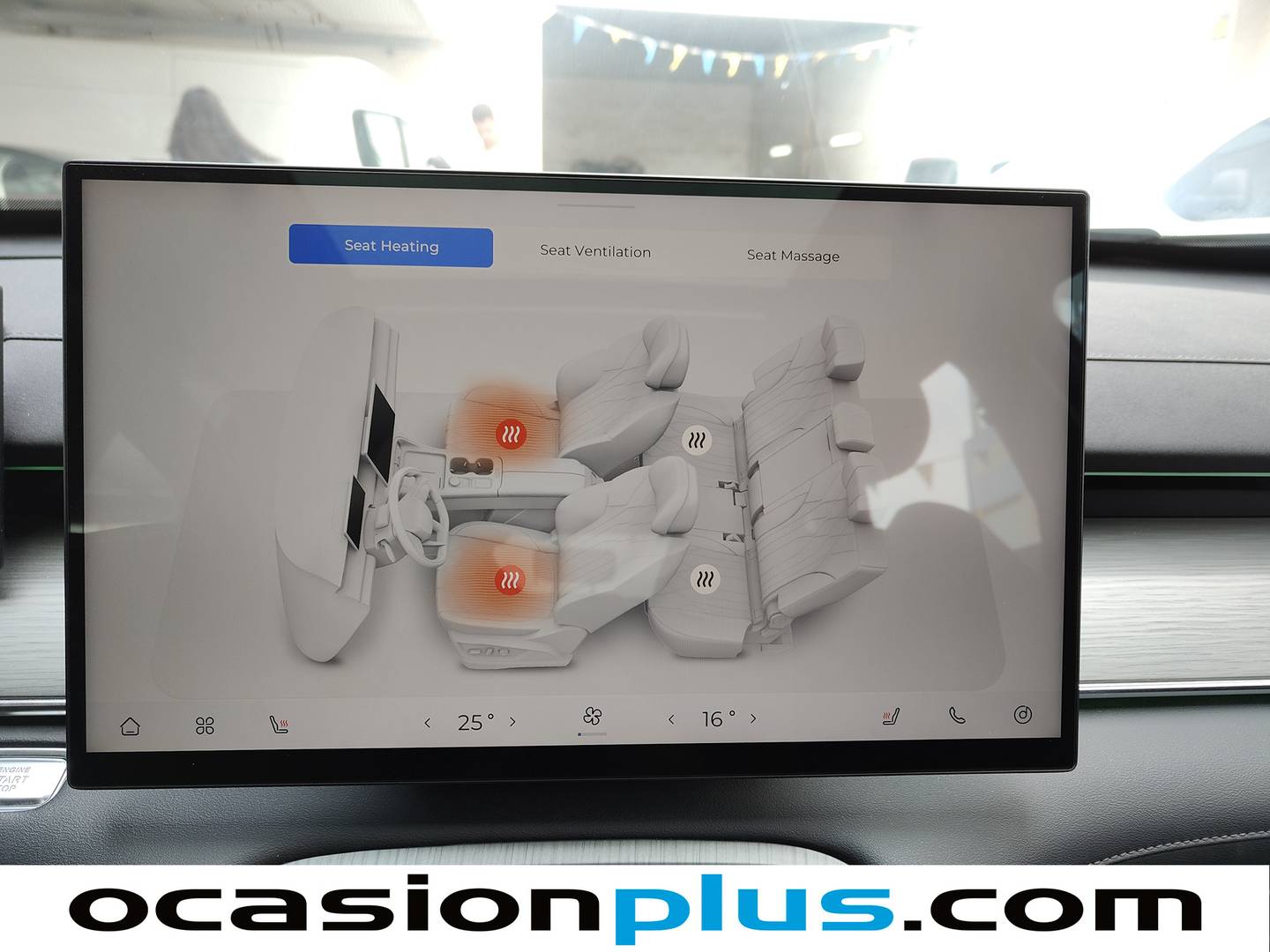 Acabados EBRO S800 EBRO S800 1.6 TGDI Luxury DCT (147 CV) 7 Plazas