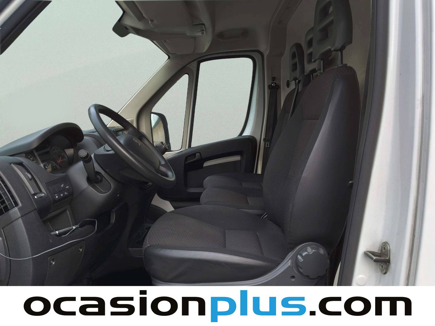 Foto Peugeot Boxer Peugeot Boxer BlueHDi 140 S&S 435 L4H3 (140 CV)