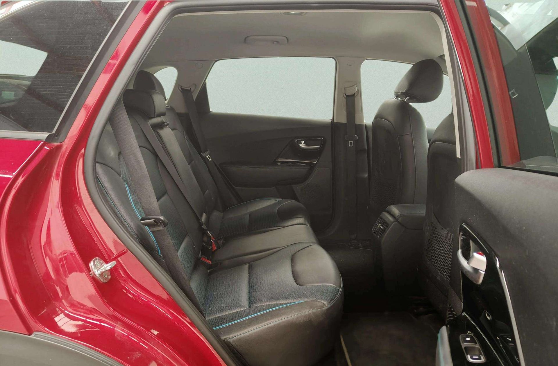 Kia Niro Emotion (Long Range) - foto 27