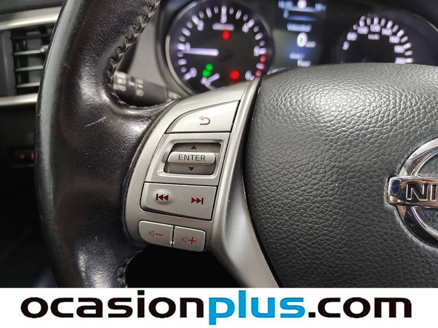 Foto Nissan QASHQAI Nissan Qashqai 1.6 dCi N-Connecta 4x2 XTronic (130 CV)