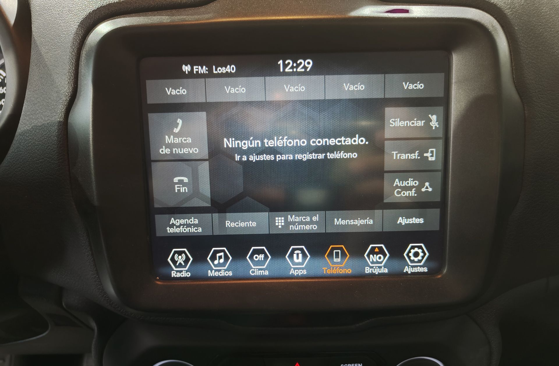 Jeep Renegade eHybrid 1.5 Limited ATX - foto 24