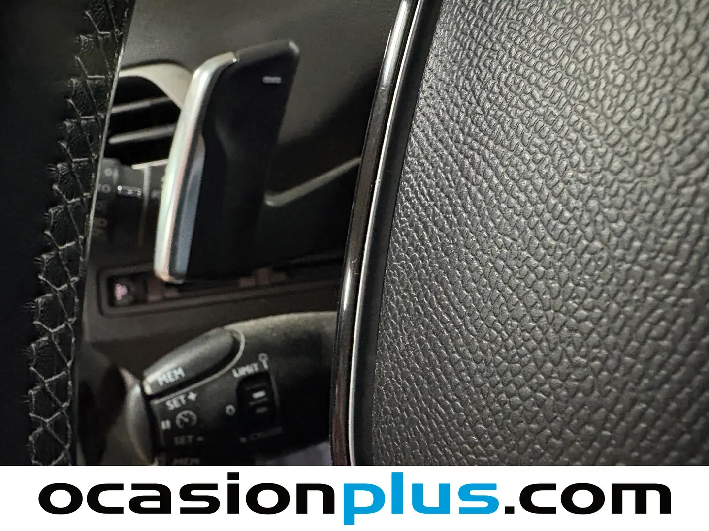 Foto Peugeot 3008 Peugeot 3008 THP 165 Allure EAT6 (165 CV)