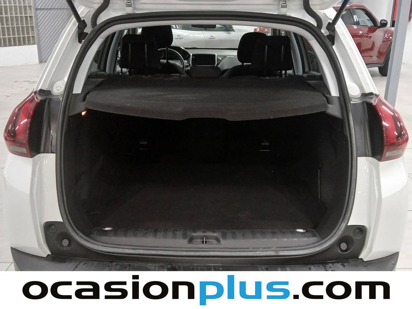 Foto Peugeot 2008 Peugeot 2008 PureTech 110 S&S Style EAT6 (110 CV)