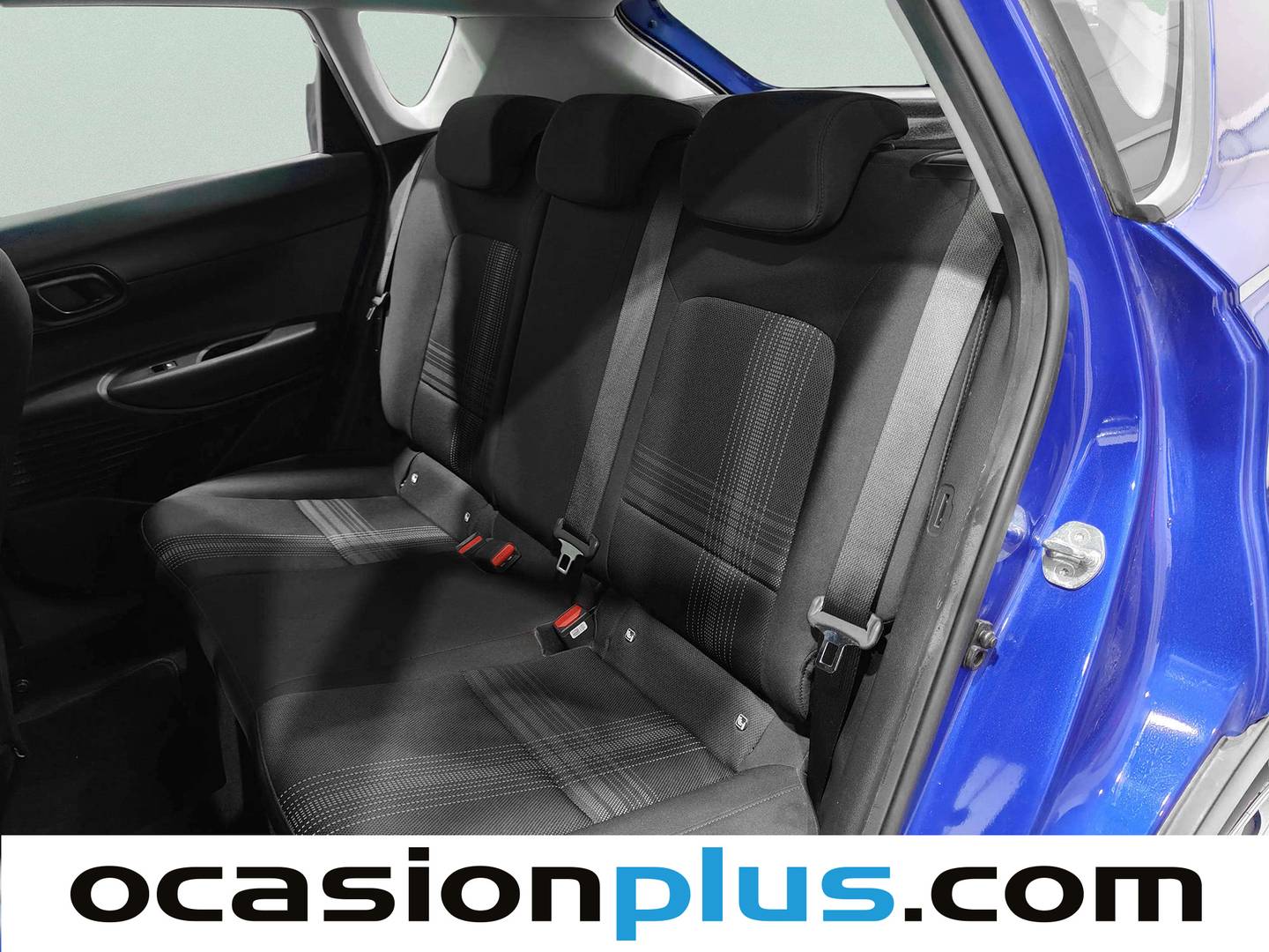 Foto asientos traseros Hyundai Bayon Hyundai Bayon 1.2 MPI Essence (84 CV)