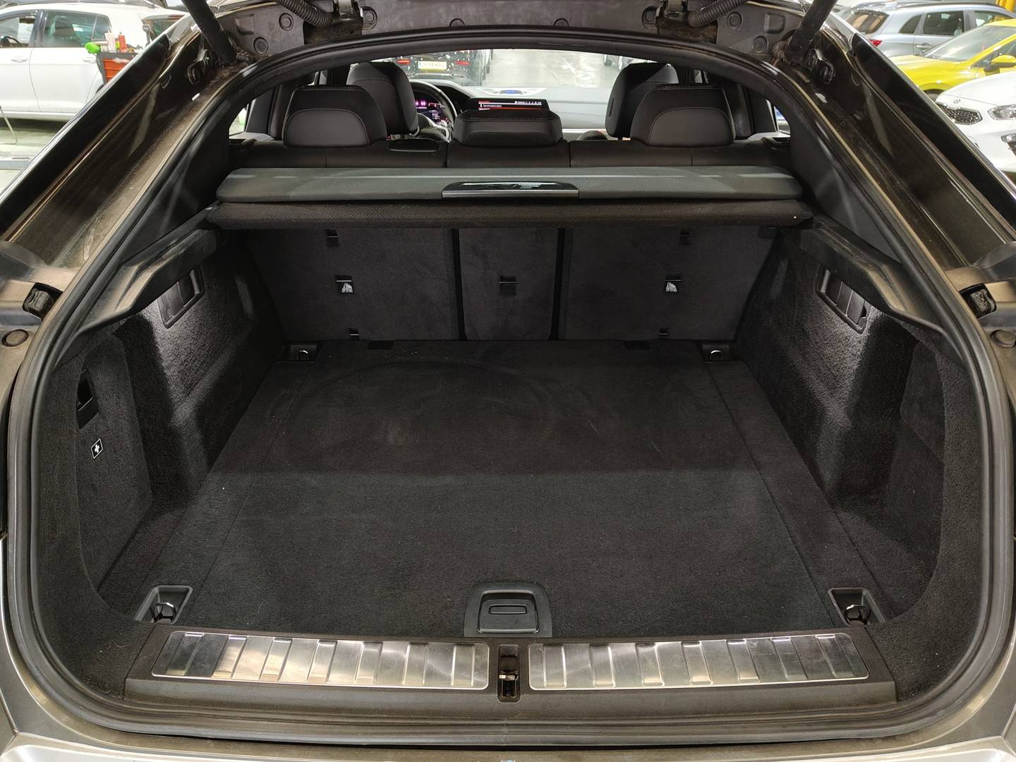 Foto BMW X6 BMW X6 xDrive30d (265 CV) Pack M