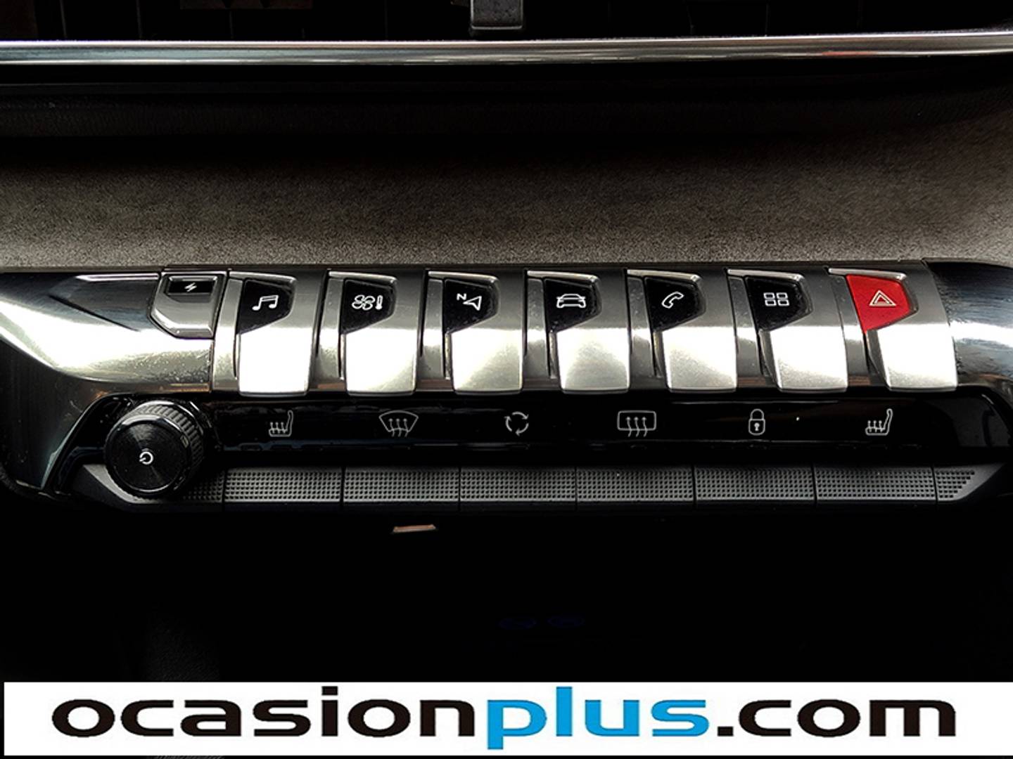 Foto Peugeot 3008 Hybrid Peugeot 3008 Hybrid 300 GT Pack e-EAT8 (300 CV)