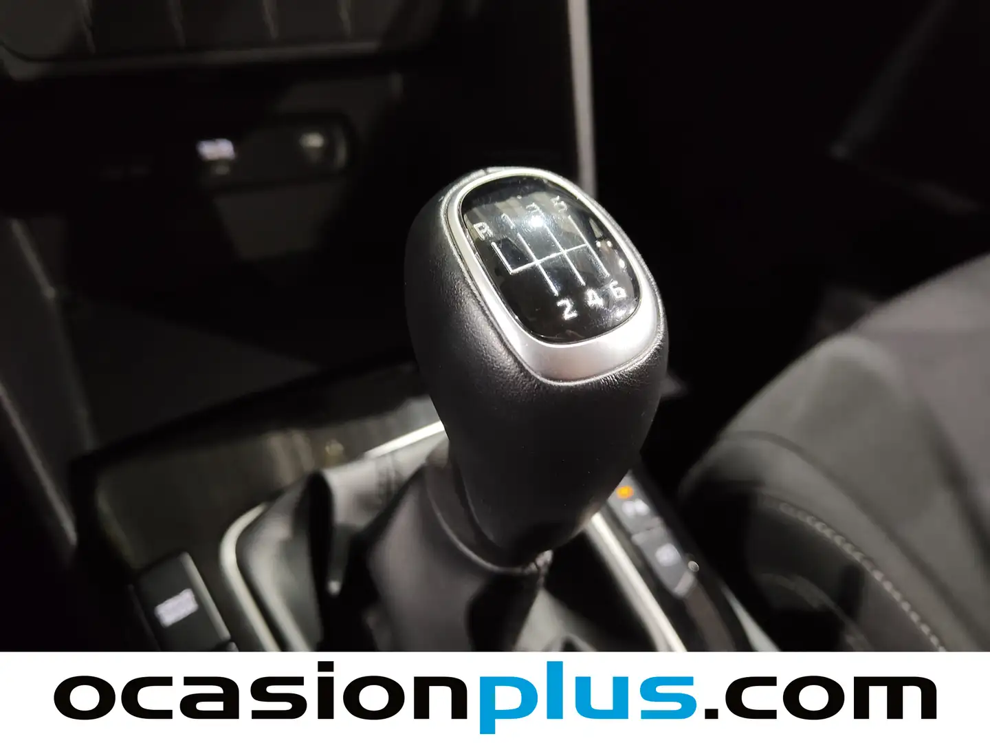 Foto KIA Sportage Kia Sportage 1.6 CRDi MHEV Business 4x2 (136 CV)