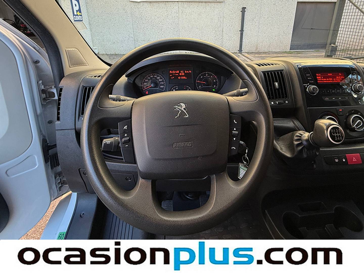 Foto Peugeot Boxer Peugeot Boxer Furgon BlueHDi 140 S&S 435 L3H3 (140 CV)