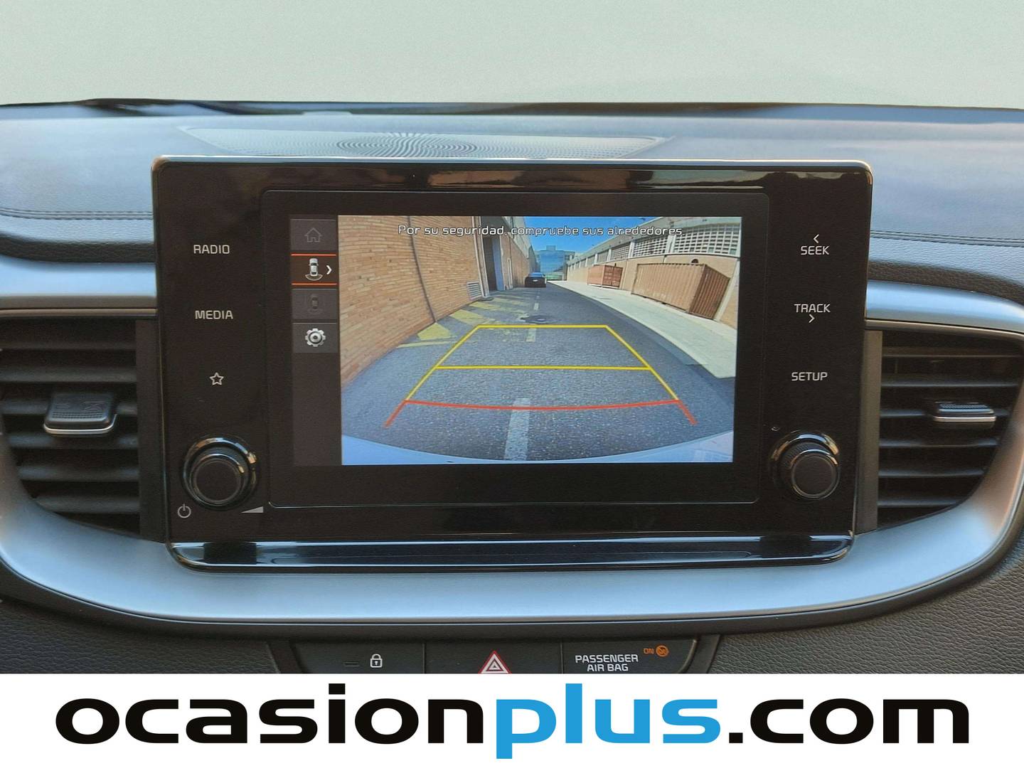 Extras y acabados del KIA Ceed KIA Ceed 1.6 MHEV iMT Drive (136 CV)