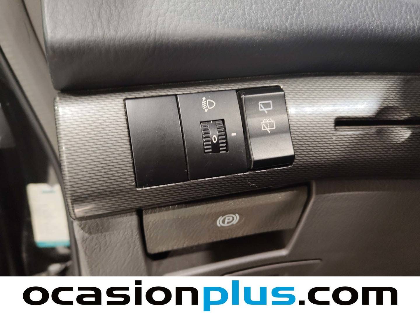 Foto SsangYong Rodius Ssangyong Rodius 2.0 e-Xdi Limited (155 CV)