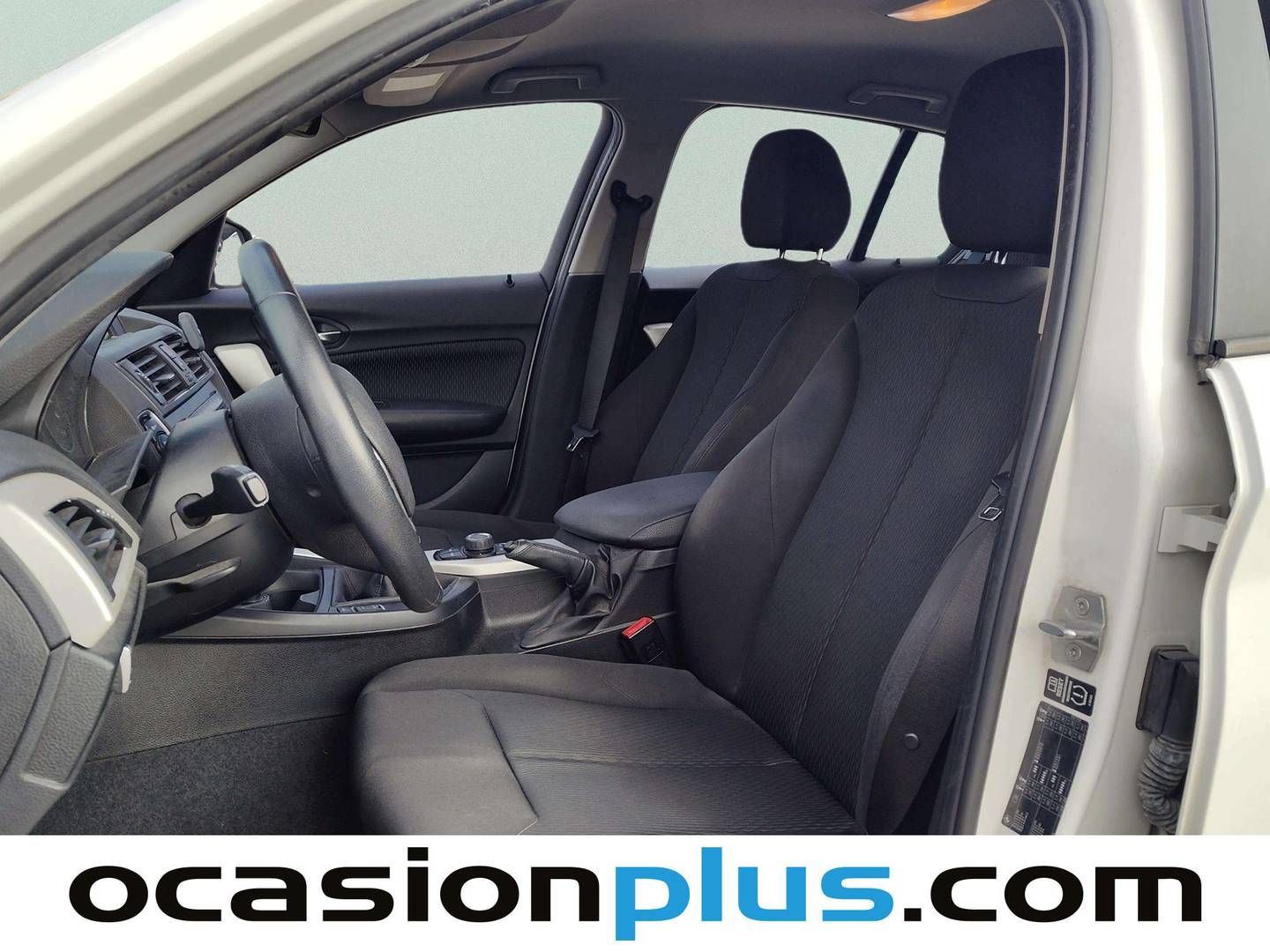 Foto asientos delanteros BMW Serie 1 BMW Serie 1 116d (116 CV)