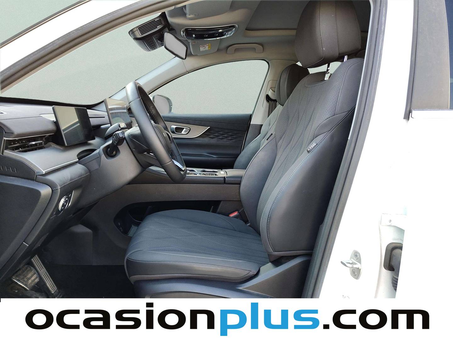Foto asientos delanteros EBRO S800 EBRO S800 1.6 TGDI Luxury DCT (147 CV) 7 Plazas
