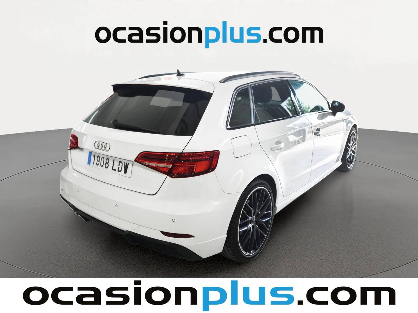 Foto trasera Audi A3 Audi A3 Sportback Black line 35 TDI (150 CV) S tronic Pack S-line derecha