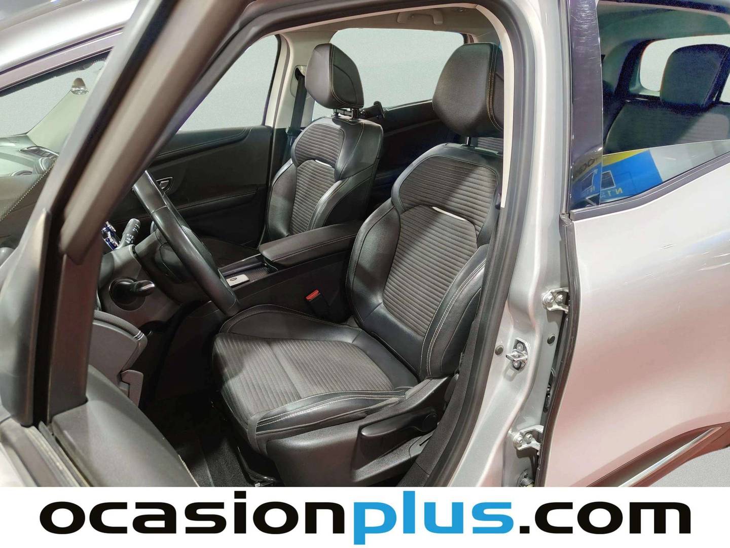 Foto Renault Grand Scénic Renault Grand Scenic Limited TCe (140 CV) EDC GPF 7 Plazas