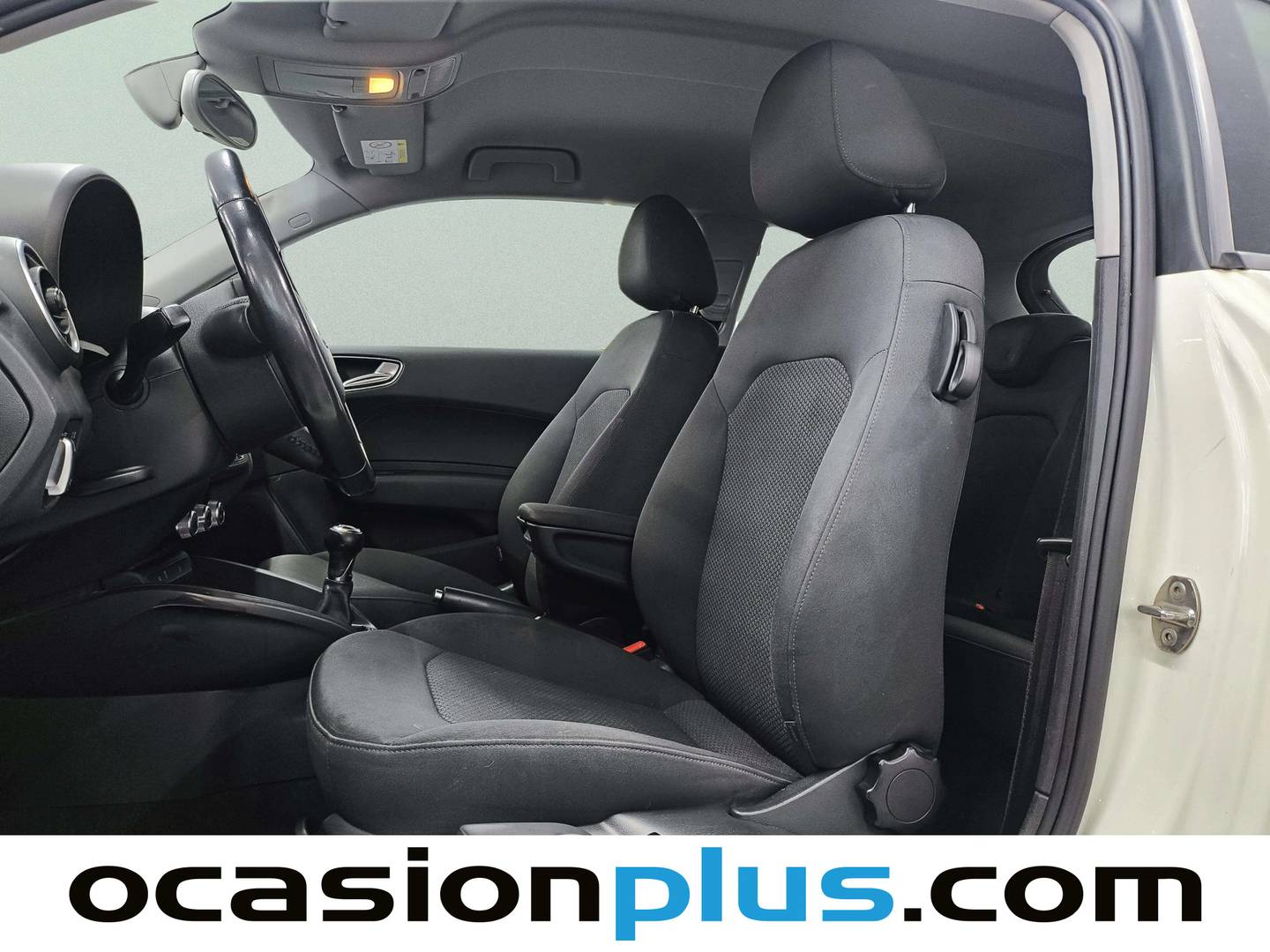 Foto asientos delanteros Audi A1 Audi A1 Attracted 1.6 TDI (90 CV)