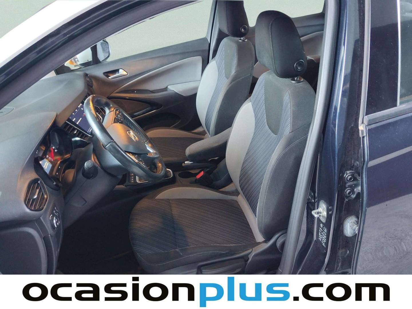 Foto asientos traseros Opel Crossland X Opel Crossland X 1.2 S&S Design Line 120 Aniversario (110 CV)