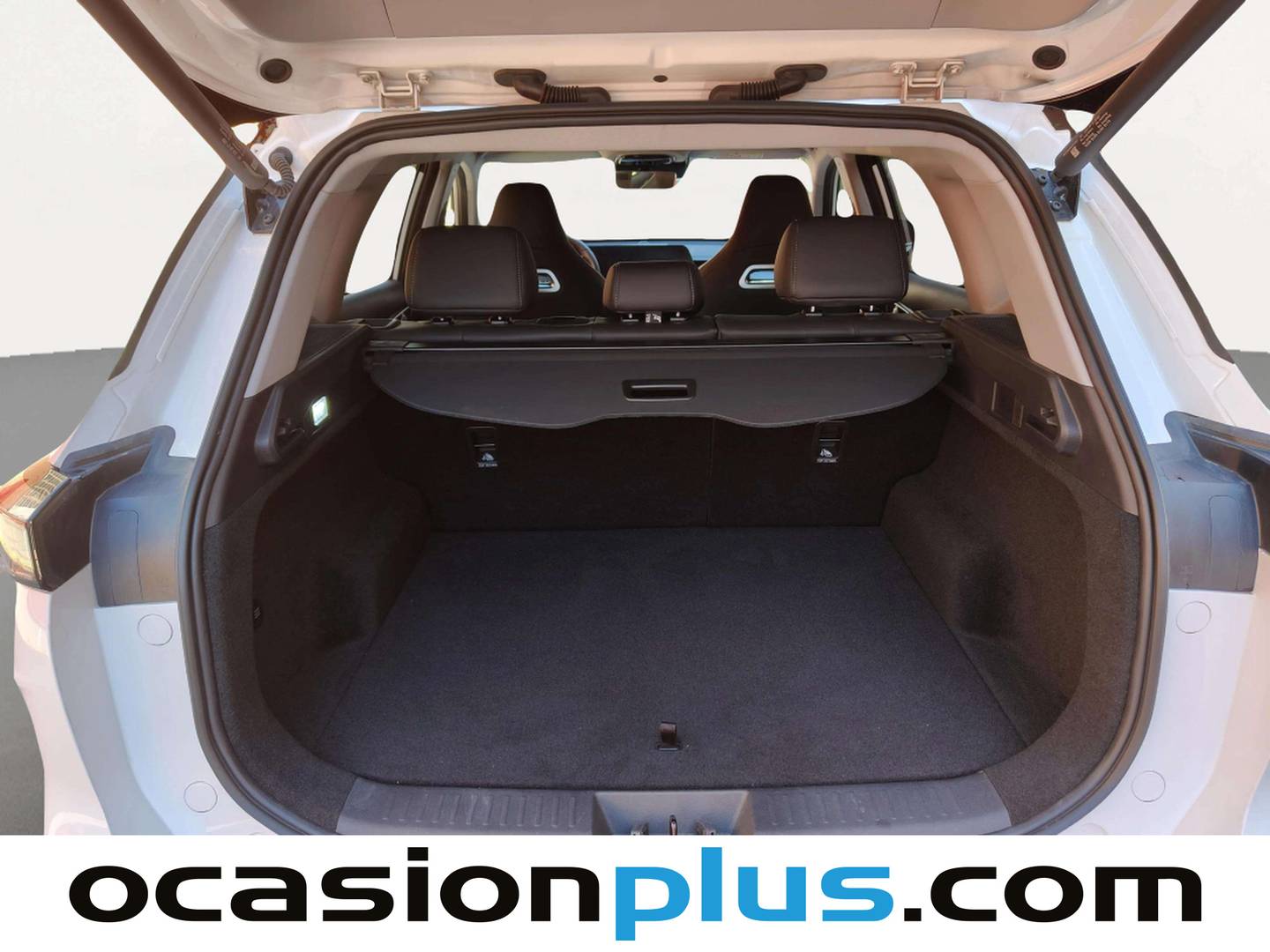 Fotos maletero EBRO S700 EBRO S700 1.6 TGDI Luxury 7 DCT (147 CV)