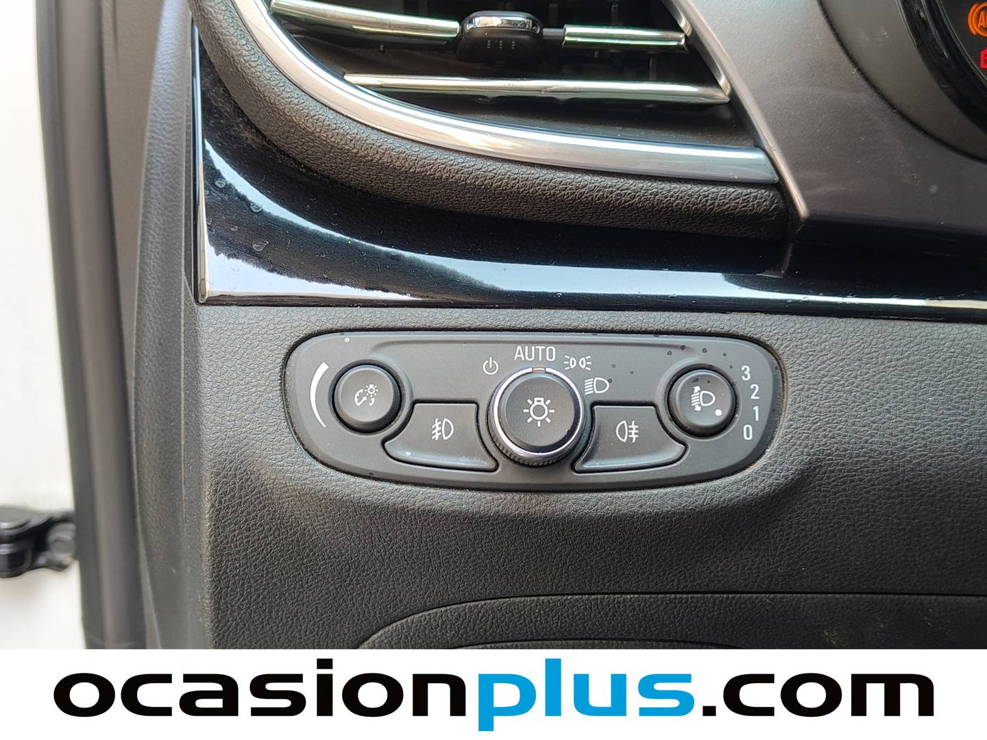 Opel Mokka X Opel Mokka X 1.4 Turbo GLP Selective 4X2 (140 CV) seminuevo
