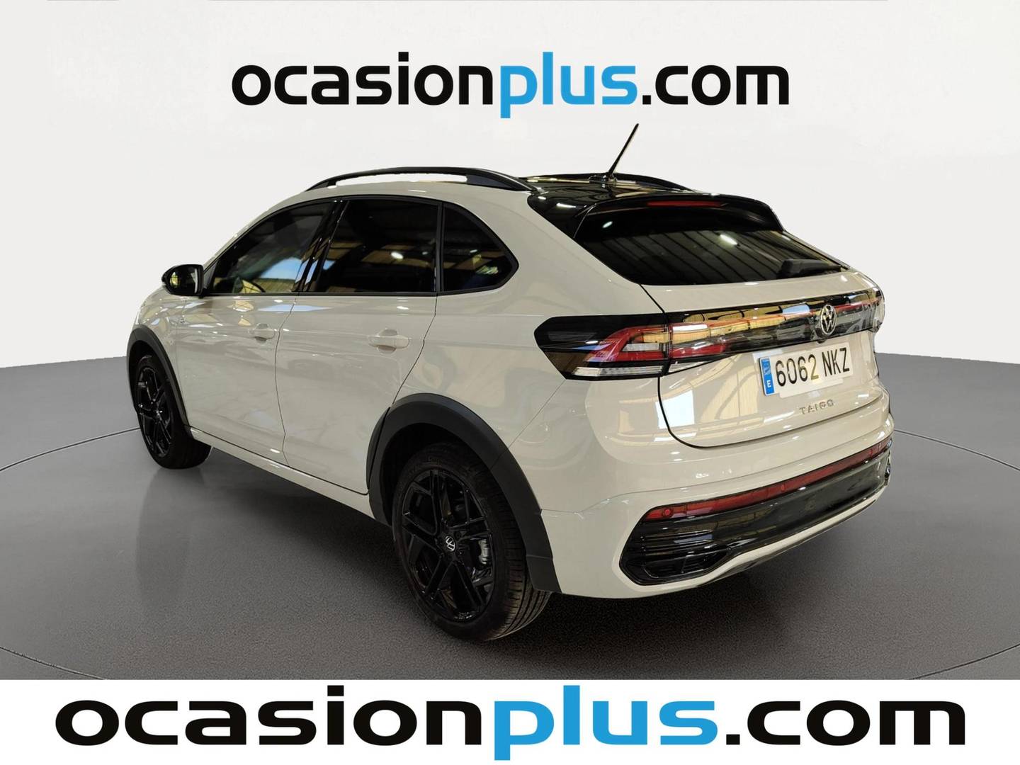 Foto trasera Volkswagen Taigo Volkswagen Taigo R-Line 1.0 TSI (116 CV) DSG izquierda