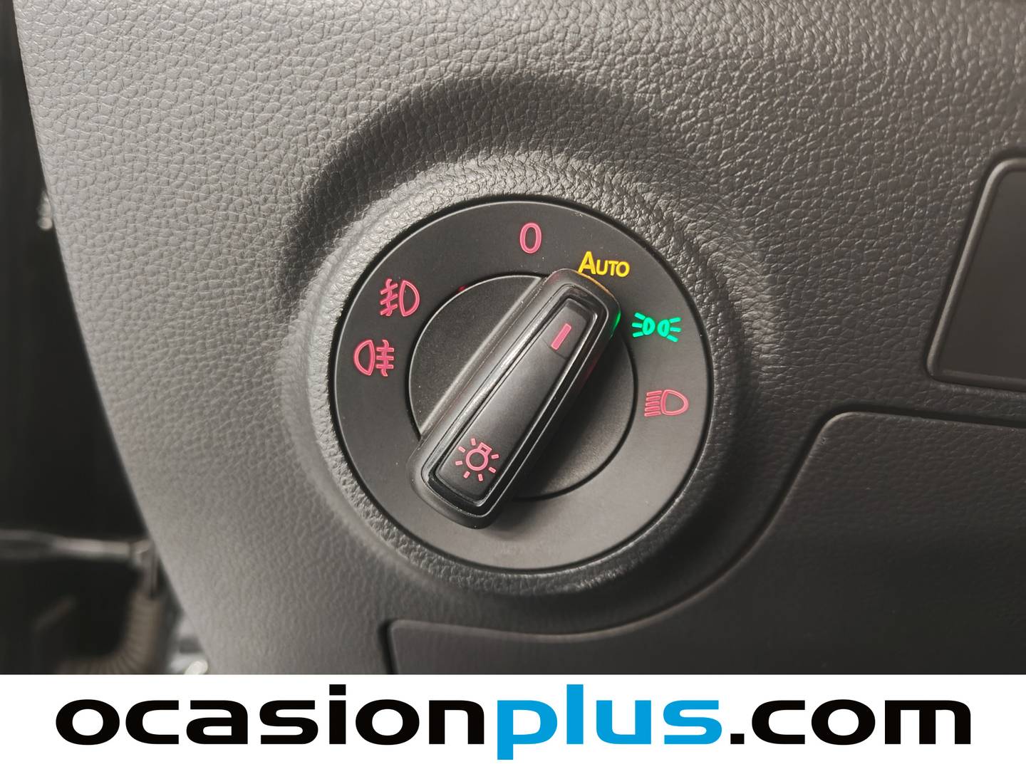 Foto Seat Arona SEAT Arona 1.0 TSI S&S FR XL (115 CV)