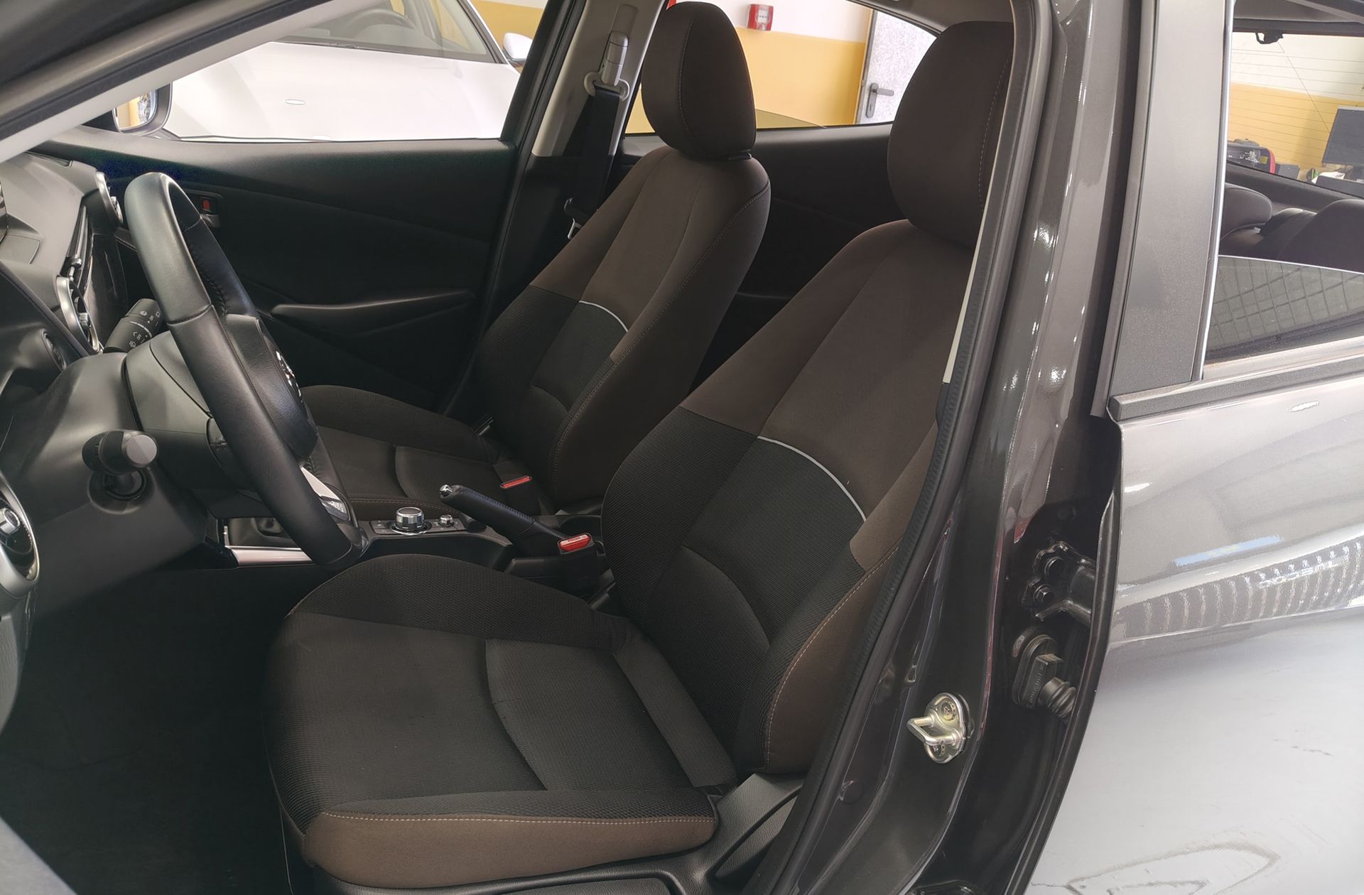 Mazda Mazda2 1.5 GE Origin - foto 10