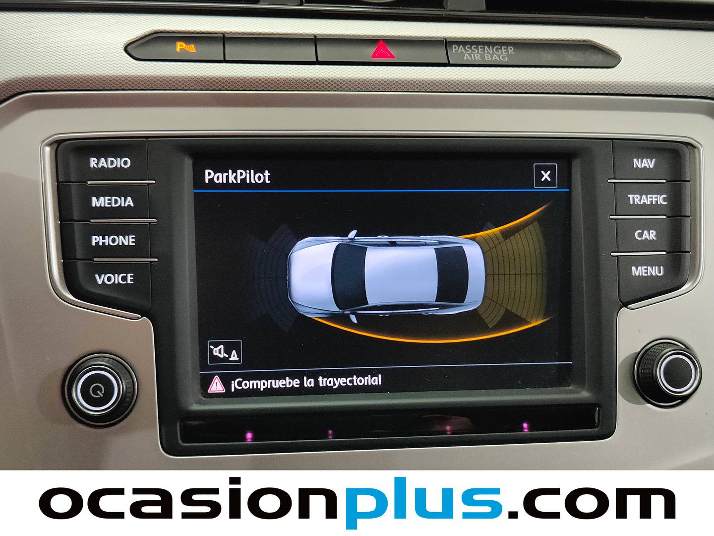 Equipamiento del Volkswagen Passat Volkswagen Passat 1.4 TSI BMT ACT (150 CV)