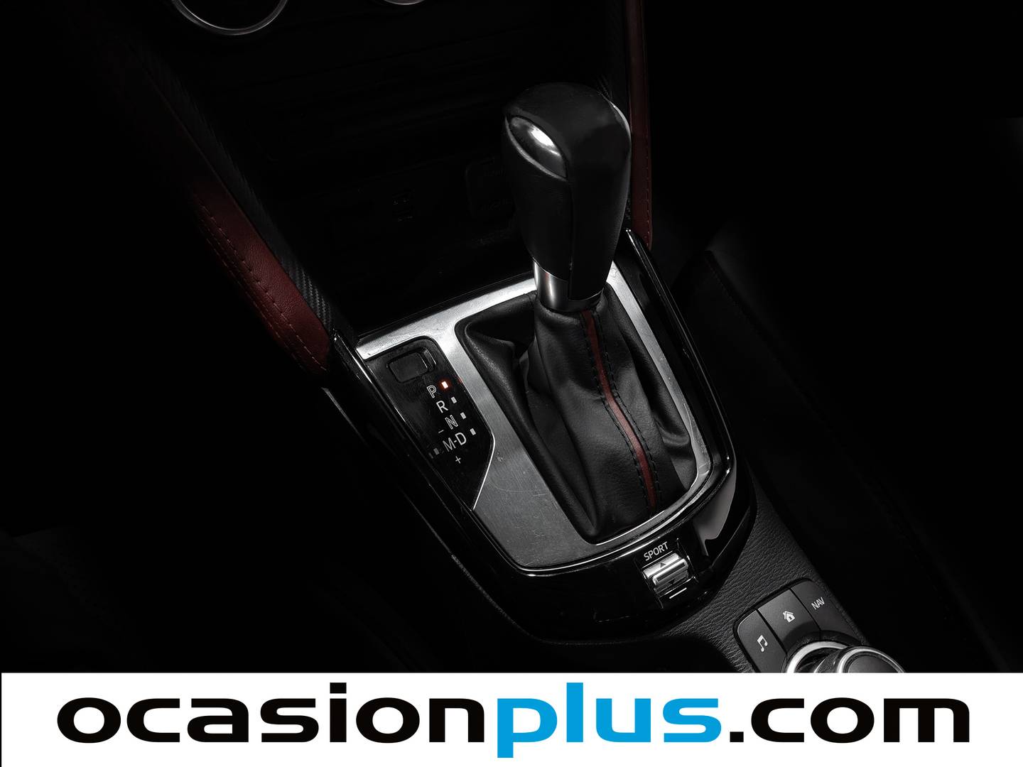 Mazda CX-3 Mazda CX-3 2.0 SKYACTIV GE Luxury 2WD AT (120 CV) de segunda mano