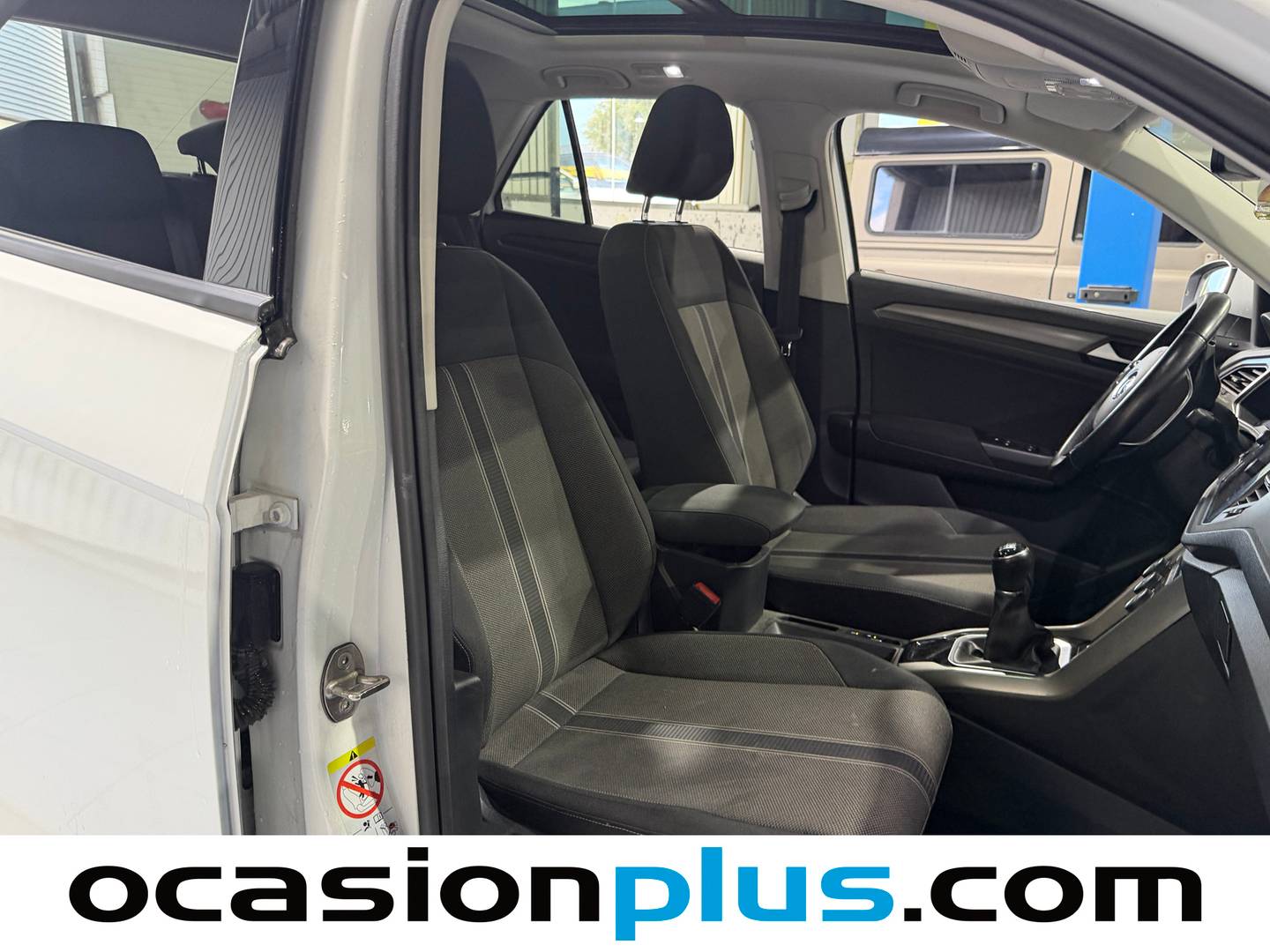 Foto Volkswagen T-Roc Volkswagen T-Roc Advance 2.0 TDI (150 CV)