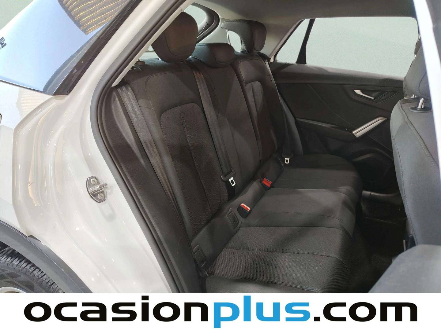 Foto Audi Q2 Audi Q2 Advanced 30 TDI  (116 CV)