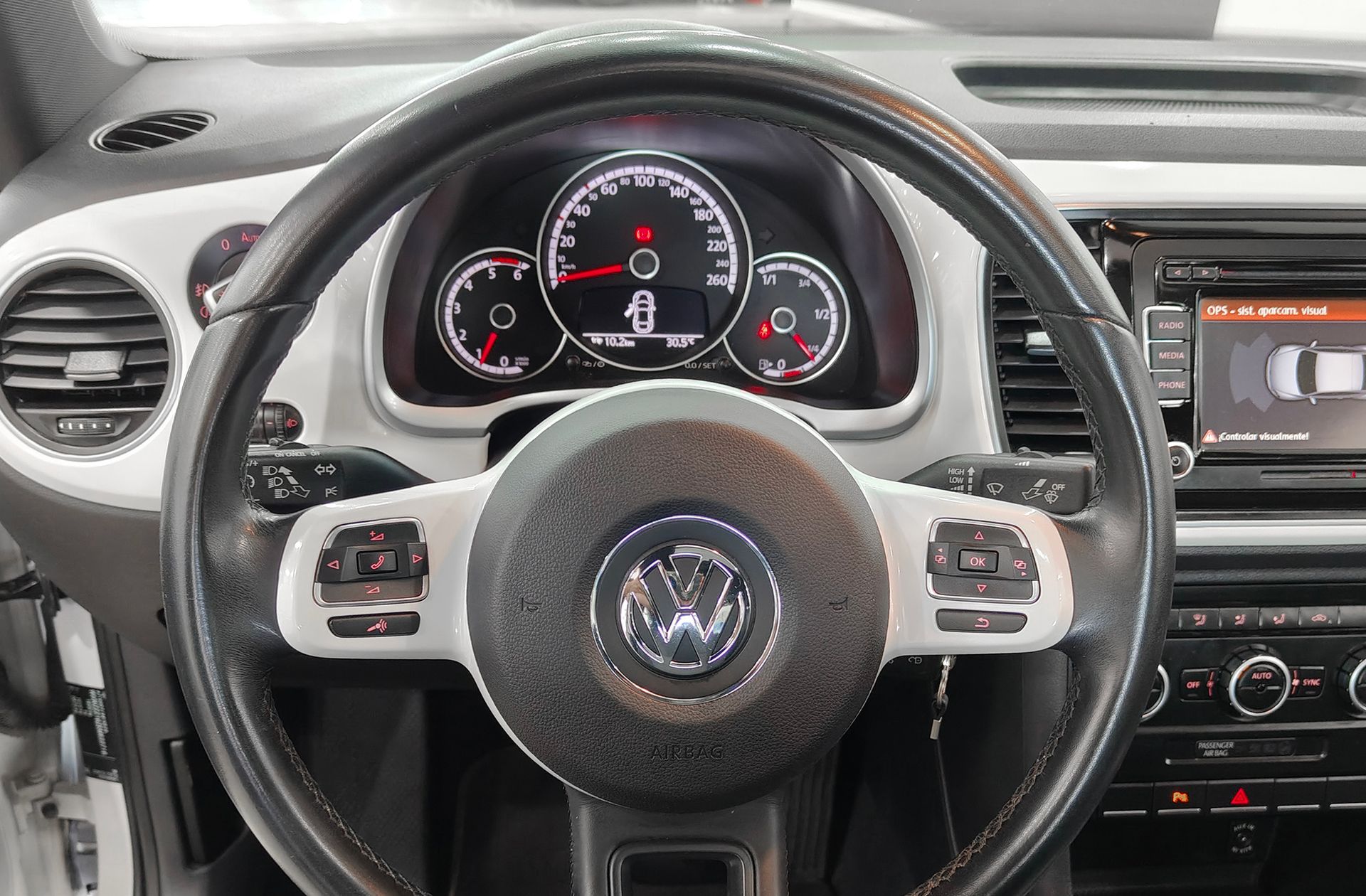 Volkswagen Beetle 1.6 TDI Design - foto 35