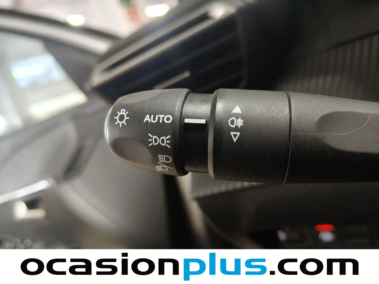 Foto Peugeot 208 Peugeot 208 PureTech 100 Allure (100 CV)