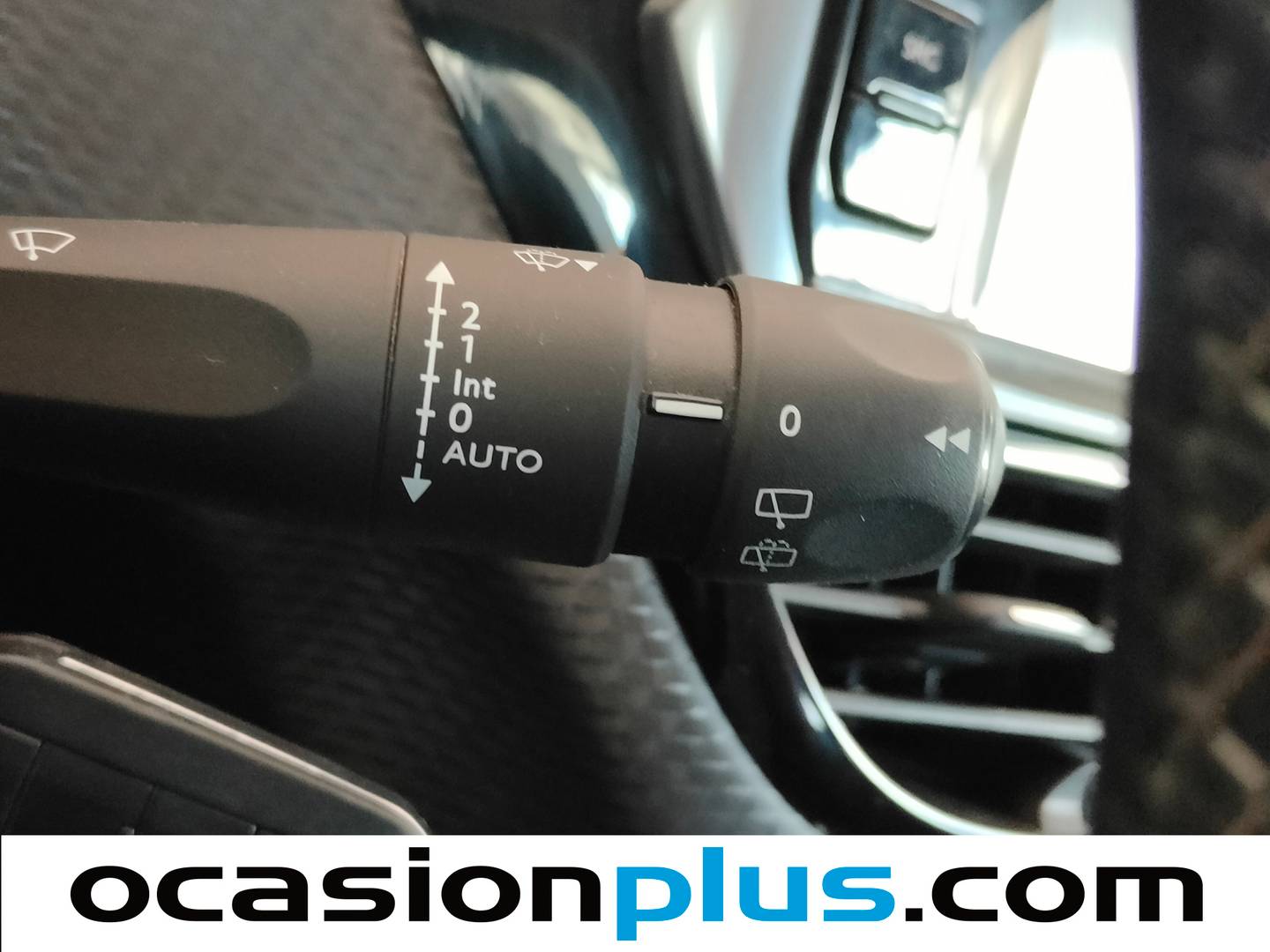 Acabados Peugeot 2008 Peugeot 2008 BlueHDI 120 Allure  (120 CV)